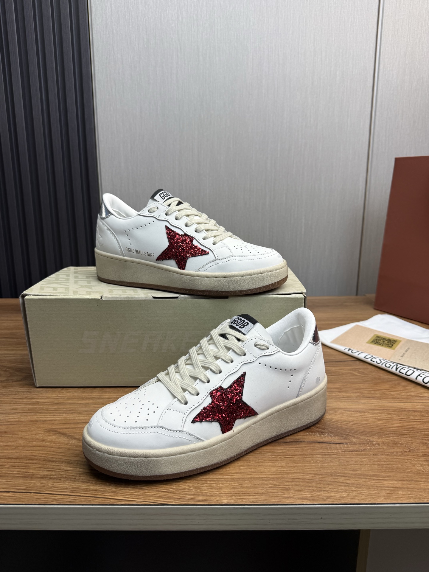 Golden Goose Ball Star Leather Sneakers with Red Glitter Star 5 i1744141262528 8746 0 6