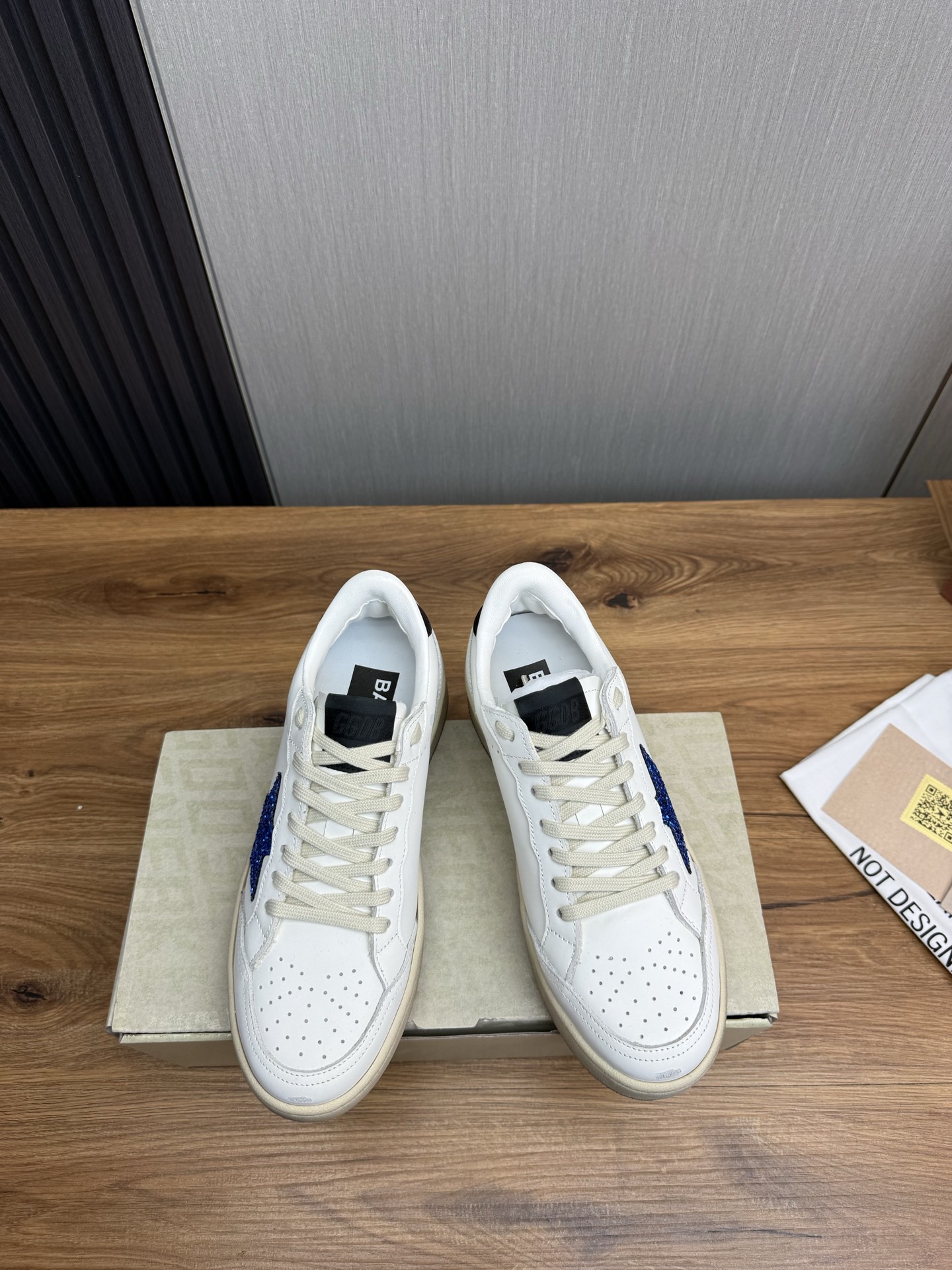 Golden Goose Ball Star Leather Sneakers with Blue Glitter Star 3 i1744141737340 9099 0 1