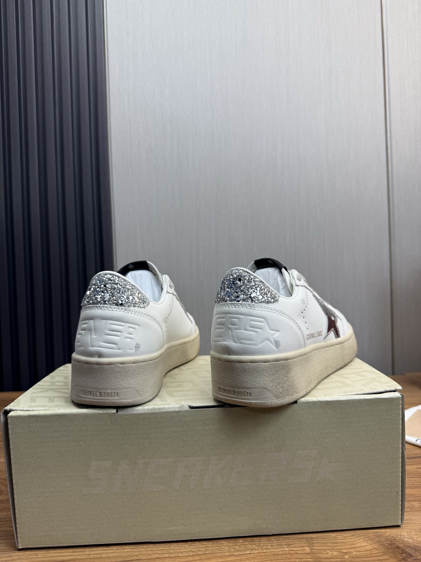 Golden Goose Leather Sneakers Fashionable Couple Shoes, Iconic Star Design 6 i1744141902798 4169 0 7