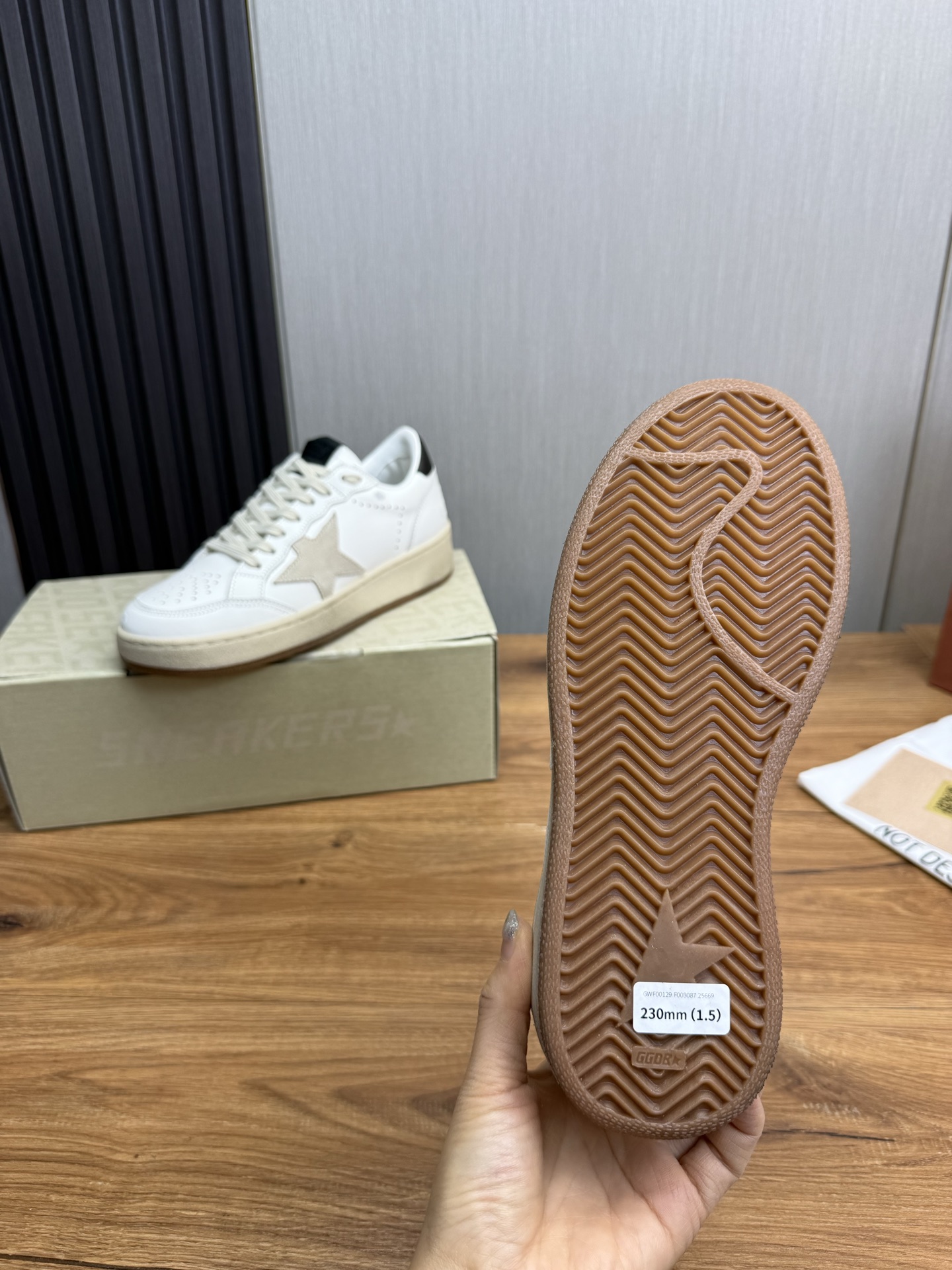 Golden Goose Leather Sneakers for Women - Iconic Star Design, Comfortable Fit 11 i1744142034654 3182 0 10