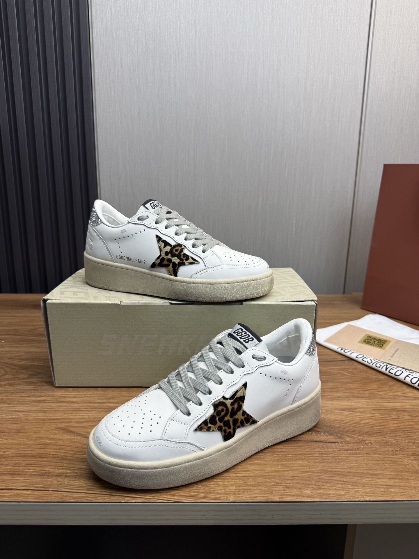 Golden Goose White Leather Sneakers with Leopard Star Patch 5 i1744142060683 2924 0 8