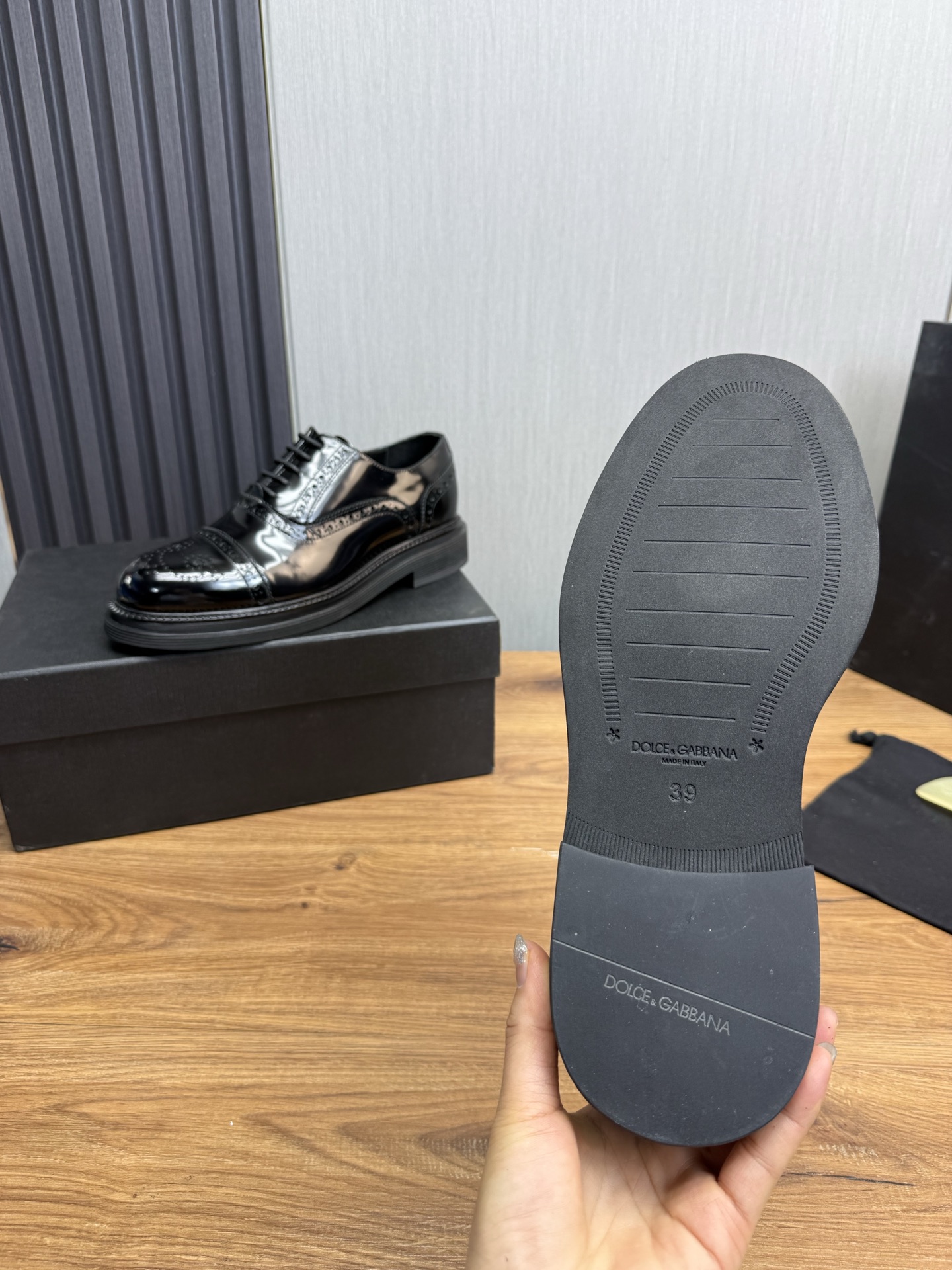 Dolce&Gabbana Men's Black Leather Oxford Dress Shoes, Size 39-44 10 i1744229211077 7120 0 6