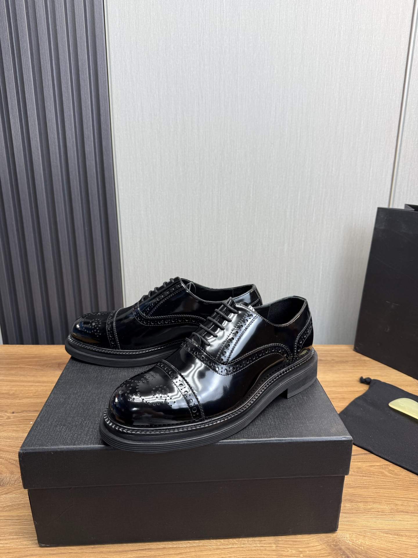 Dolce&Gabbana Men's Black Leather Oxford Dress Shoes, Size 39-44 4 i1744229211760 378 0 3