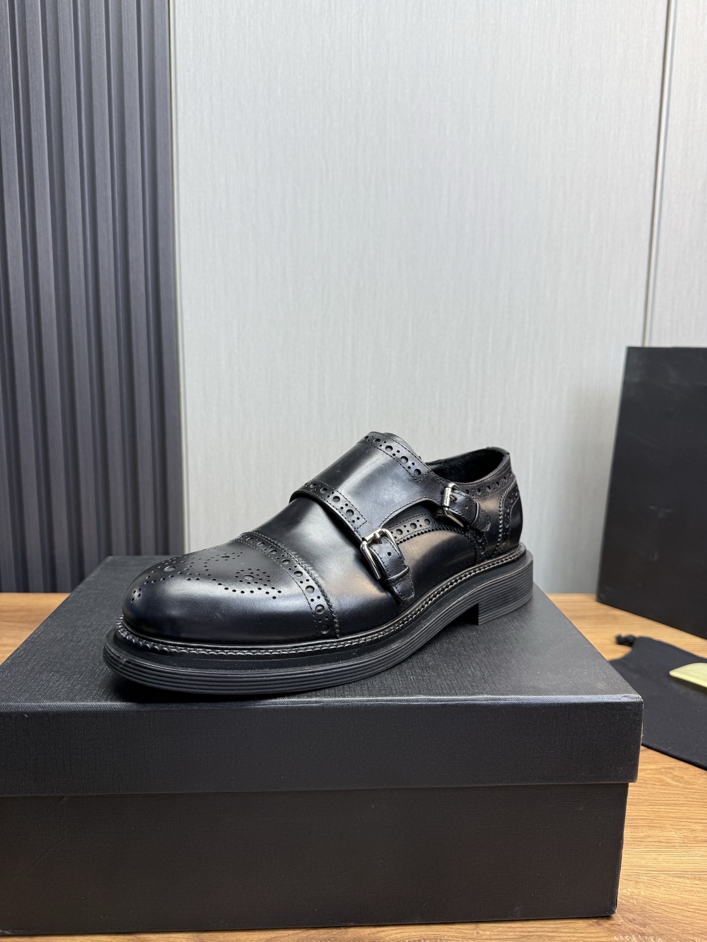 Dolce & Gabbana Men's Black Leather Monk Strap Dress Shoes, Size 39-44 5 i1744229281282 9329 0 12