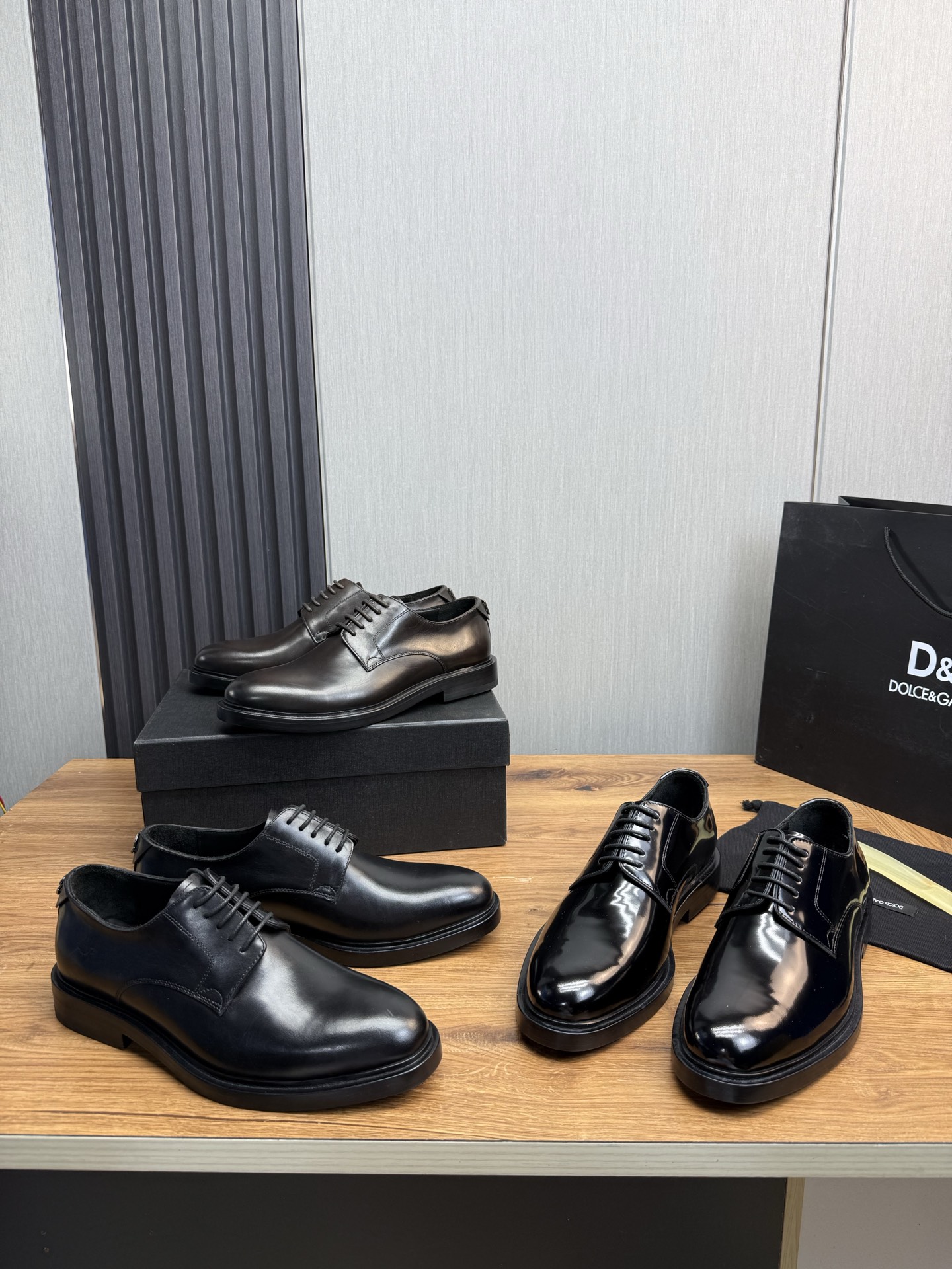 Dolce & Gabbana Men's Black Leather Dress Shoes, Italian Craftsmanship 1 Dolce & Gabbana Men's Black Leather Dress Shoes, Italian Craftsmanship