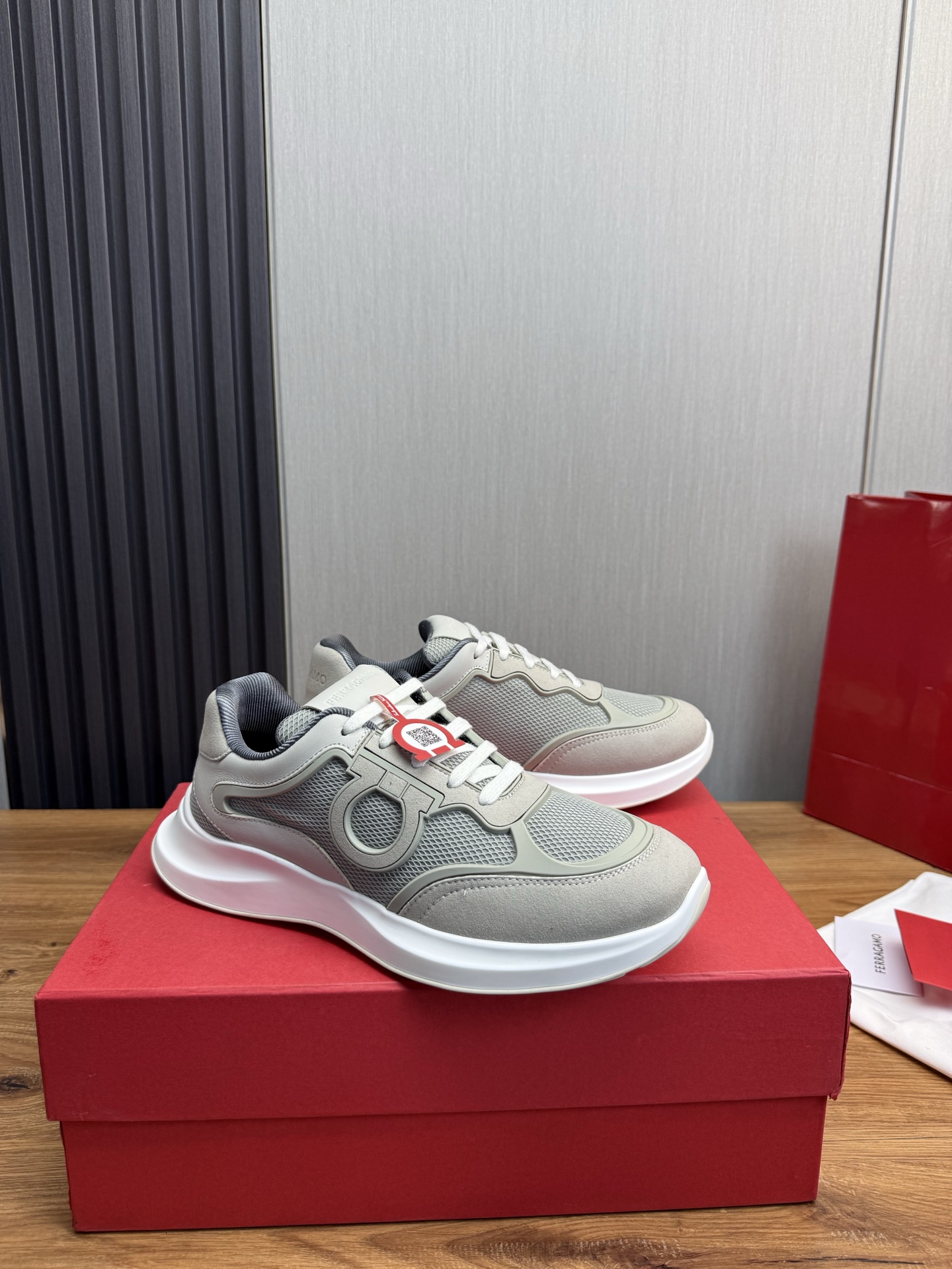 Salvatore Ferragamo Men's Gray Leather & Mesh Fashion Sneakers 4 i1744229667450 4969 0 6