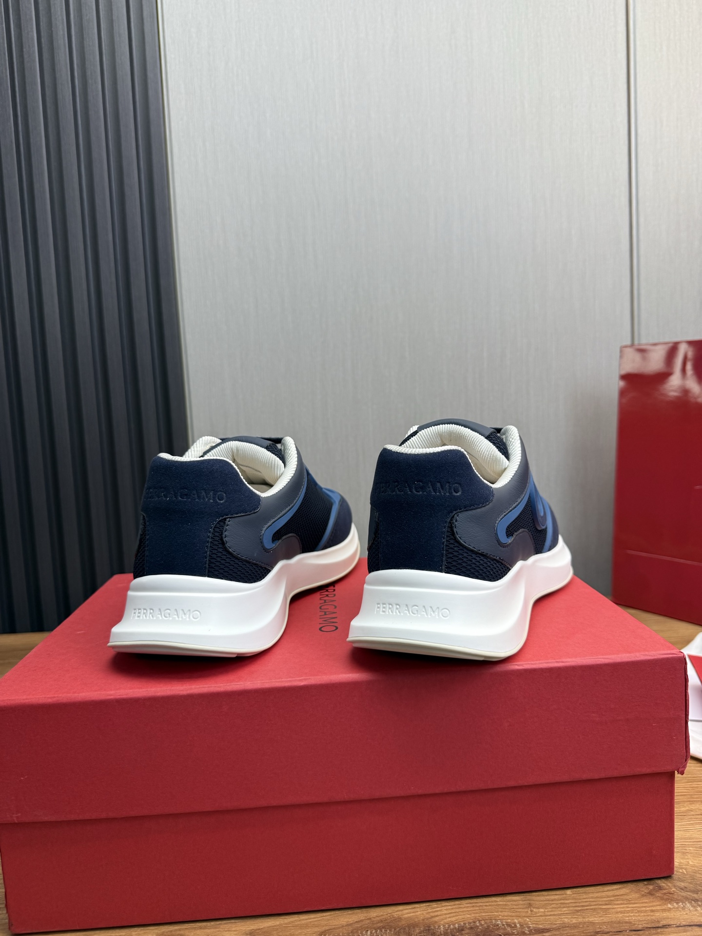 Salvatore Ferragamo Men's Blue Leather & Mesh Luxury Lightweight Sneakers 6 i1744229686523 9549 0 7