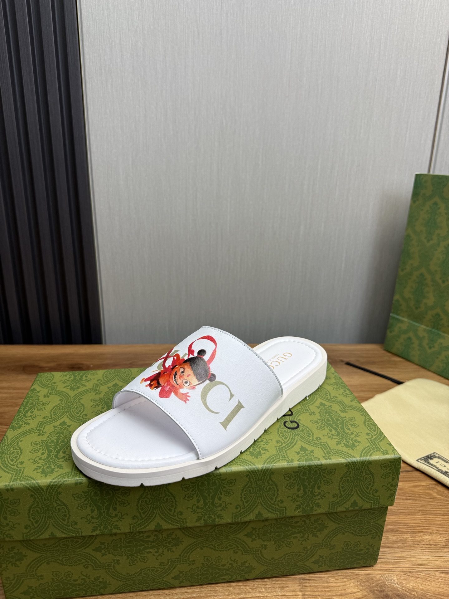 NO:277265,Guchi. Men's slippers 38-45, slippers19860909古奇.男拖鞋38-45,,slippers,Men's shoes