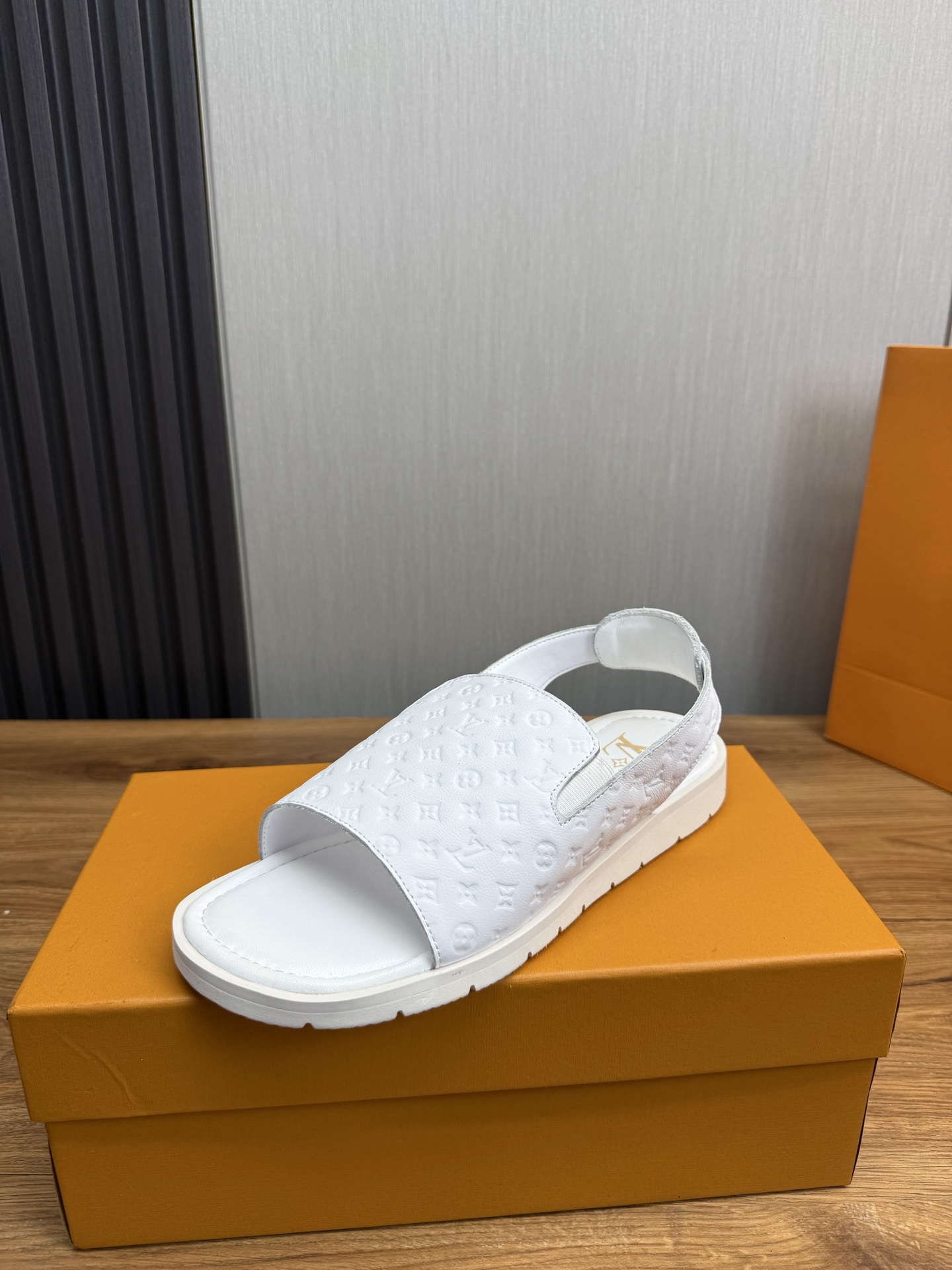 NO:277269,LV. Men's Sandals 38-45, louis vuitton, sandals19860909LV.男凉鞋38-45,,louis vuitton,sandals,Men's shoes