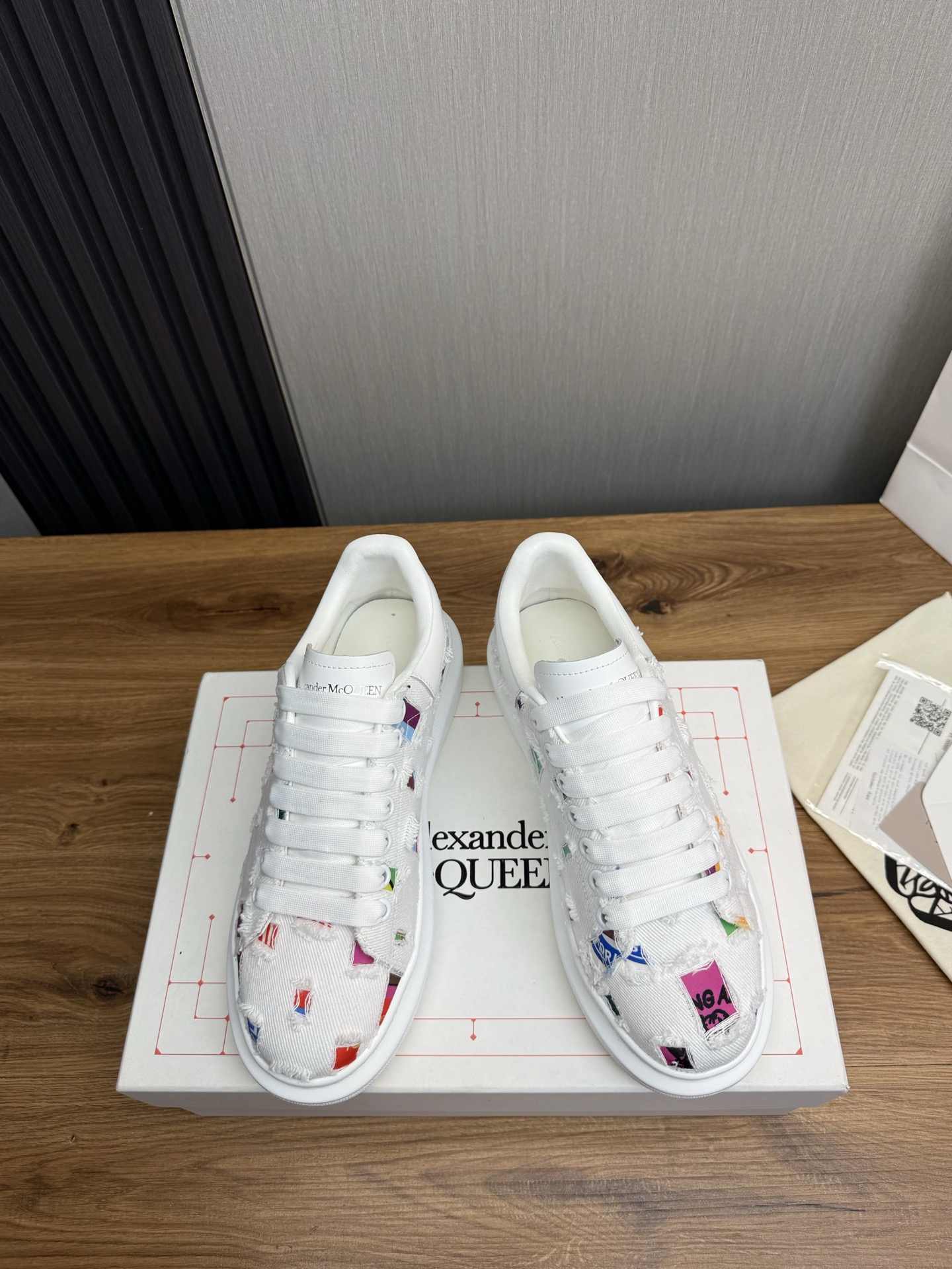 [McQueen Men