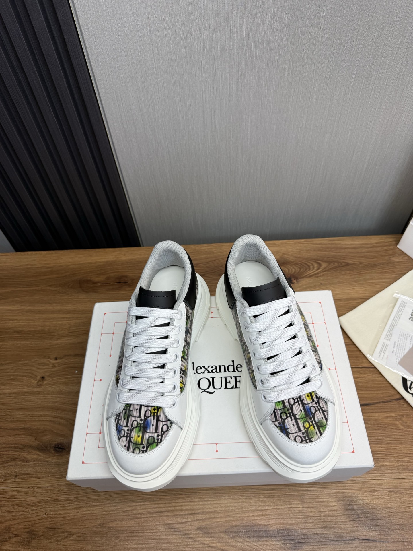 [McQueen Men