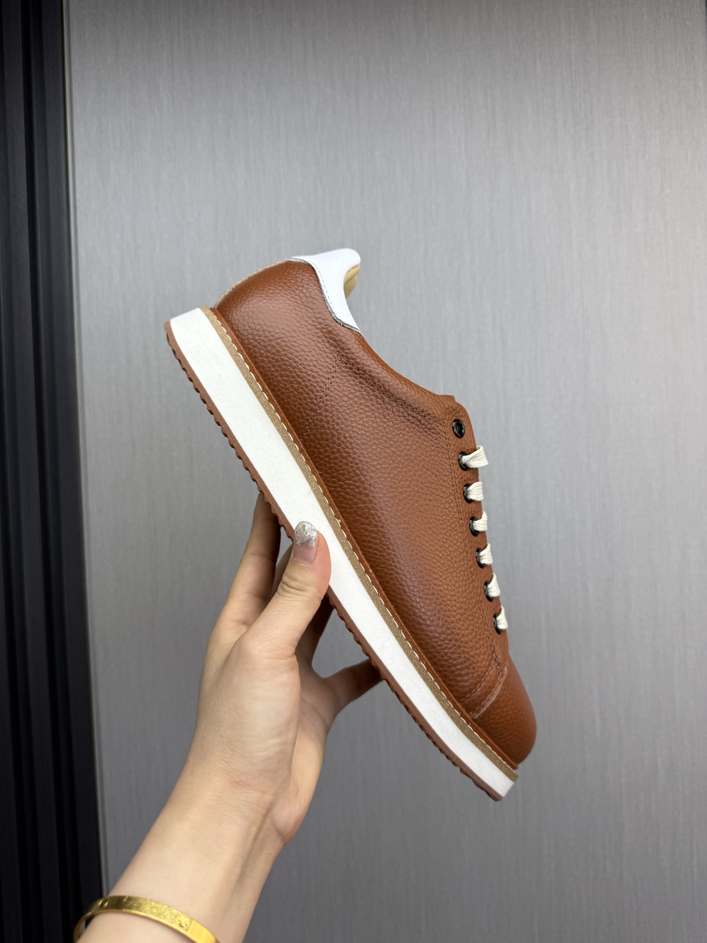 Brunello Cucinelli Men's Leather Sneakers - Comfortable & Stylish Shoes 8 i1744486368687 191 0 8
