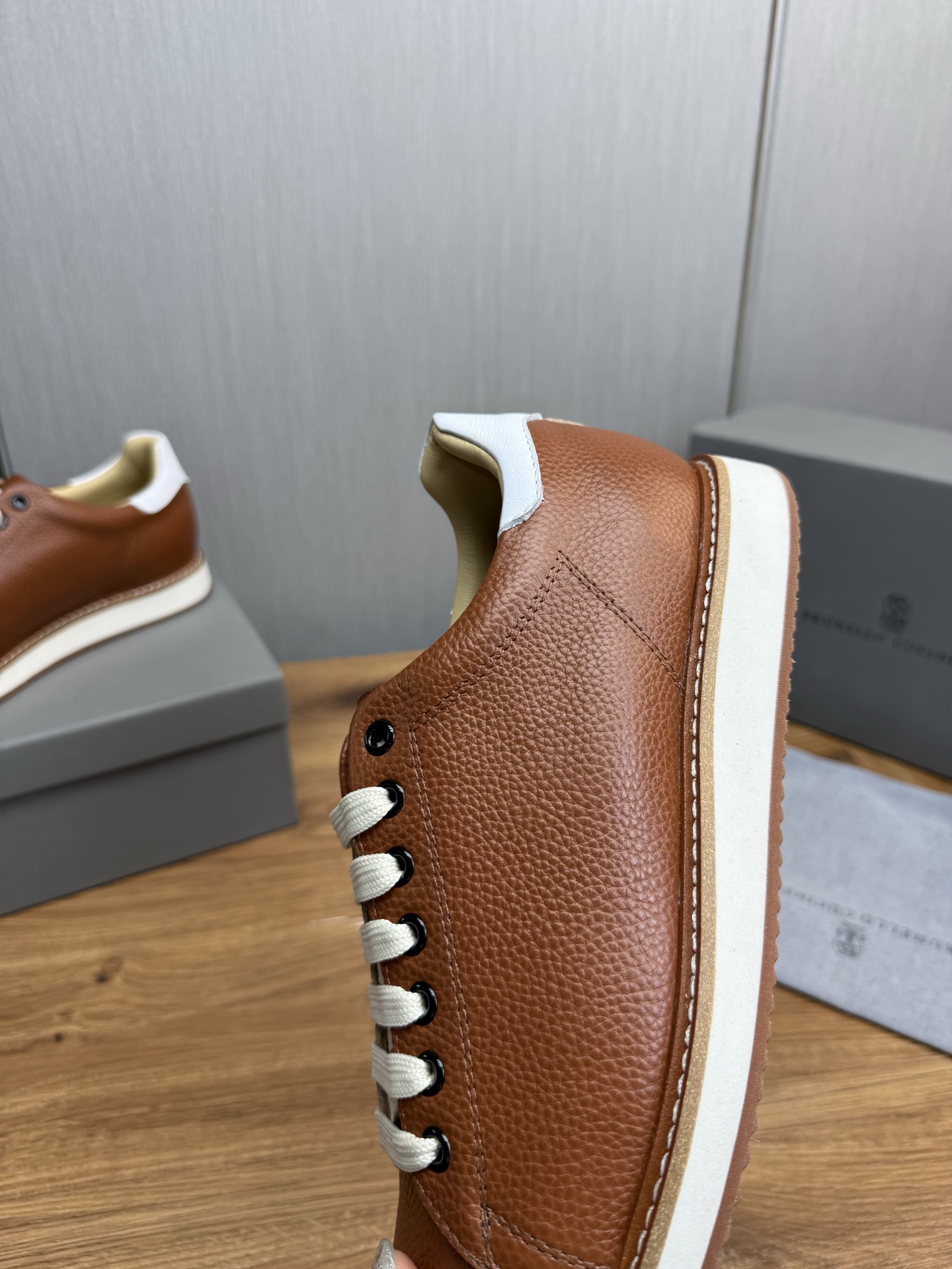Brunello Cucinelli Men's Leather Sneakers - Comfortable & Stylish Shoes 10 i1744486369874 1640 0 9