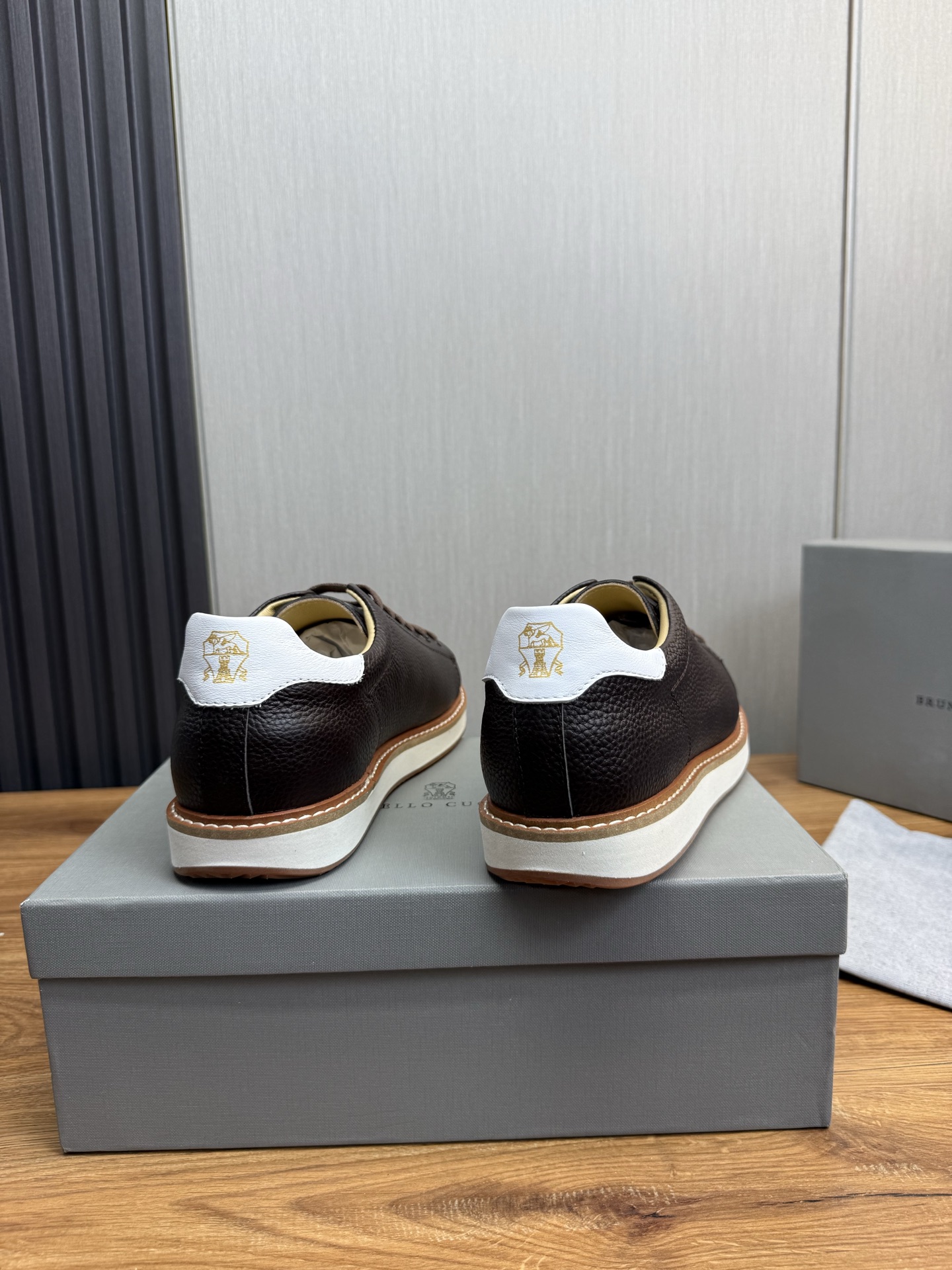 Brunello Cucinelli Men's Leather Casual Sneakers - Sizes 39-44 6 i1744486557041 2181 0 6