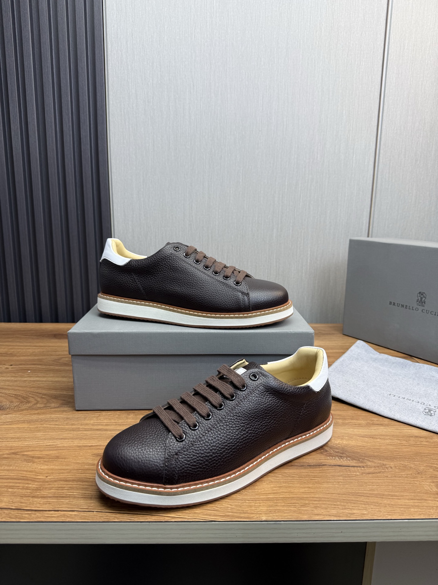 Brunello Cucinelli Men's Leather Casual Sneakers - Sizes 39-44 5 i1744486558189 2318 0 7
