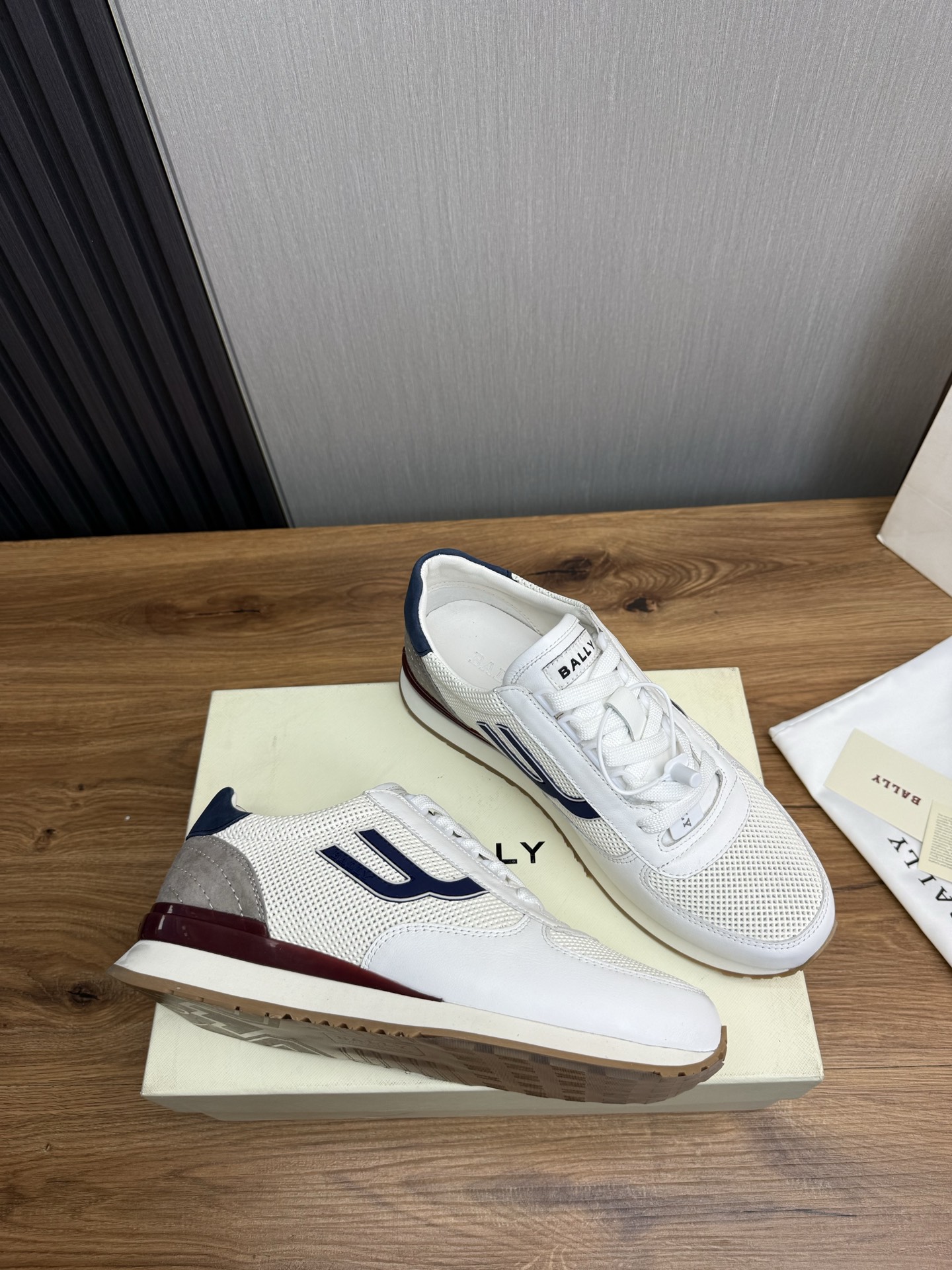 Bally Men's White Leather & Mesh Lace-Up Sneakers, Lightweight & Comfortable 7 i1744744386279 9388 0 4