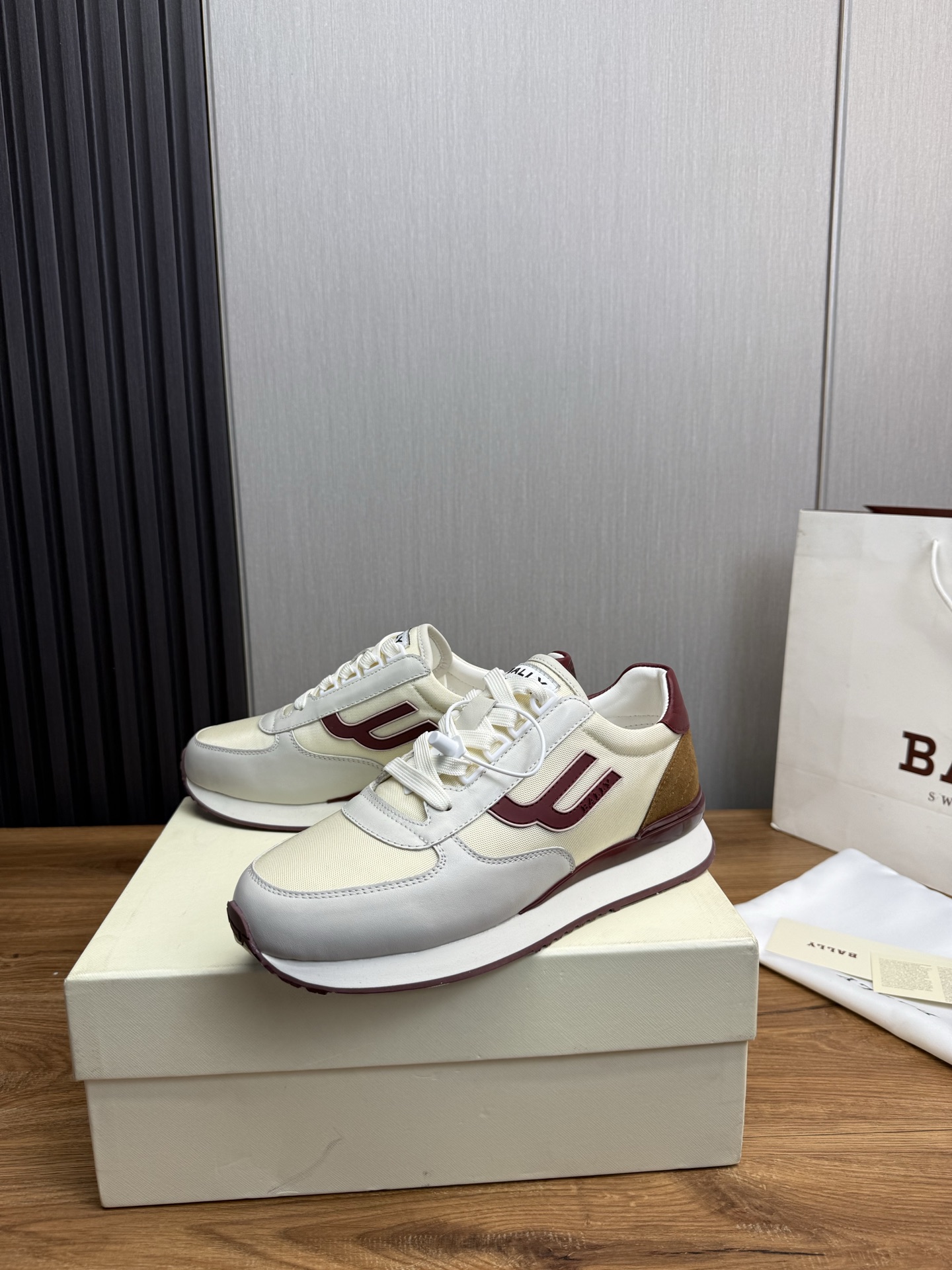 Bally Men's Leather Lace-Up Sneakers Casual Lightweight Shoes 4 i1744744459776 3416 0 4