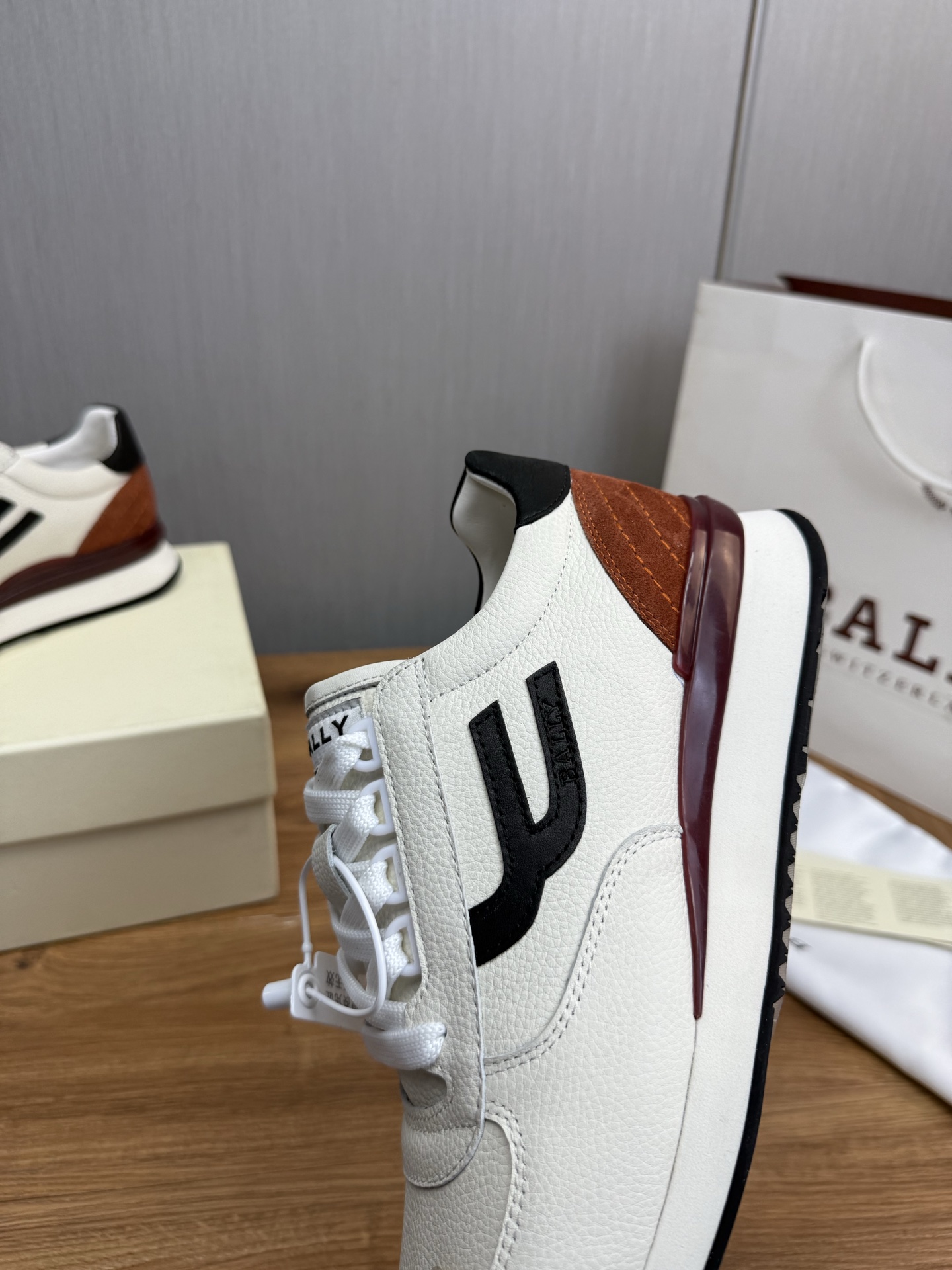Bally Men's Leather Lace-Up Sneakers Comfortable Fashionable Shoes 9 i1744744621369 231 0 8