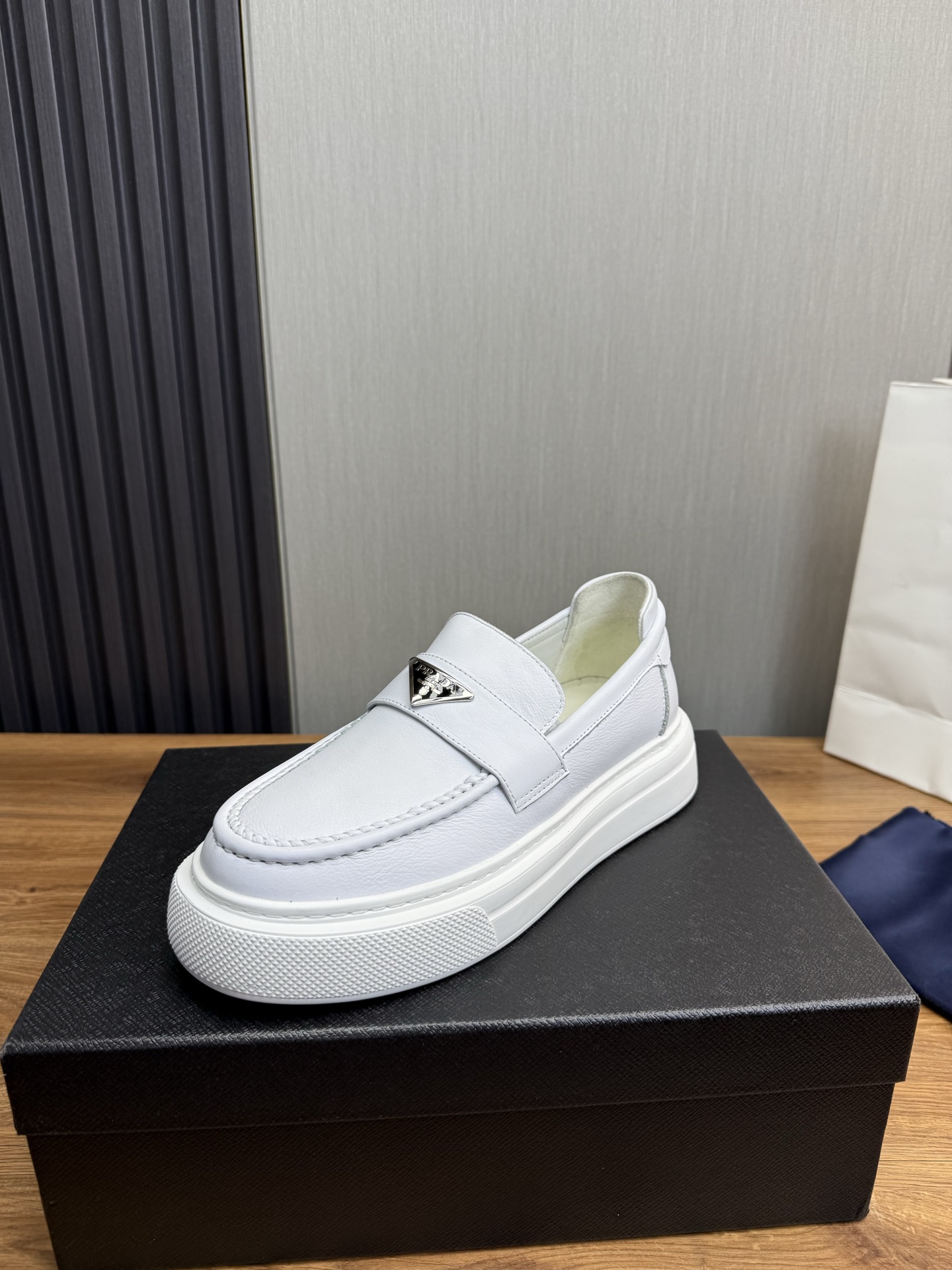 Prada Men's White Leather Loafers Comfortable Business Casual Shoes 2 i1744830676431 6076 0 0