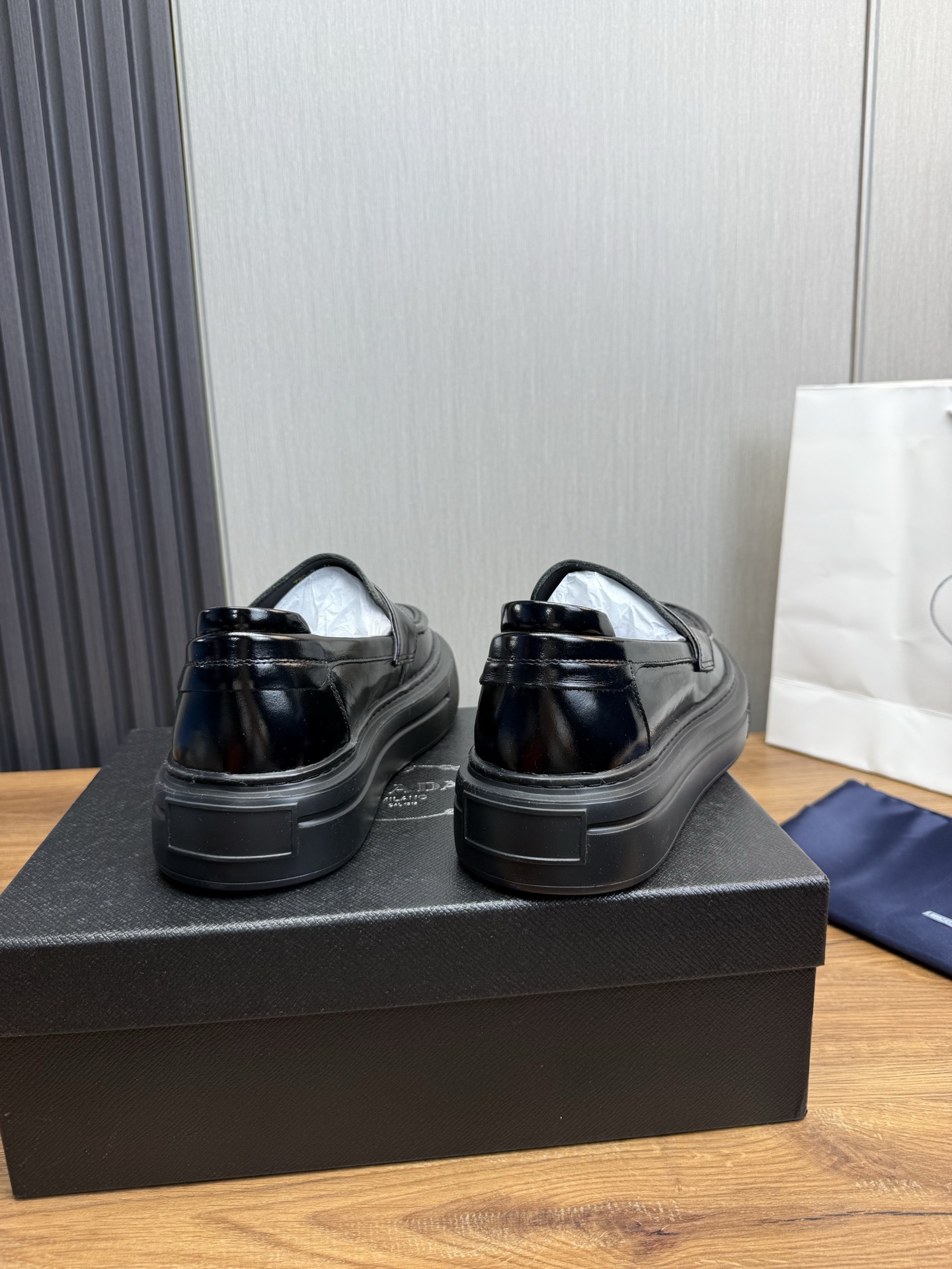 Prada Men's Leather Loafers - Business Casual Shoes Size 38-44 6 i1744830782123 1638 0 5