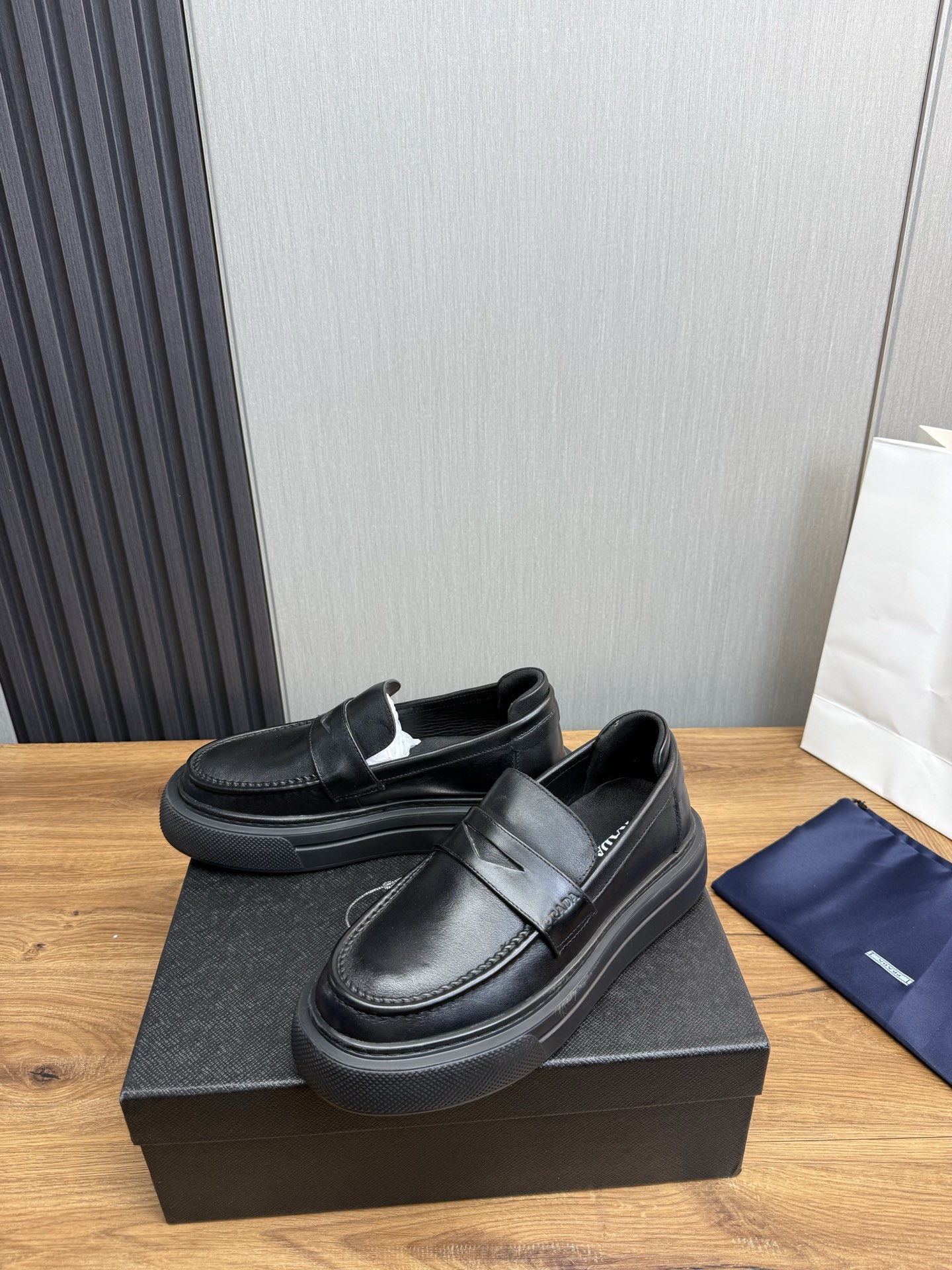 Prada Men's Business Casual Leather Shoes - Imported Leather for Comfort 4 i1744831013000 1965 0 3