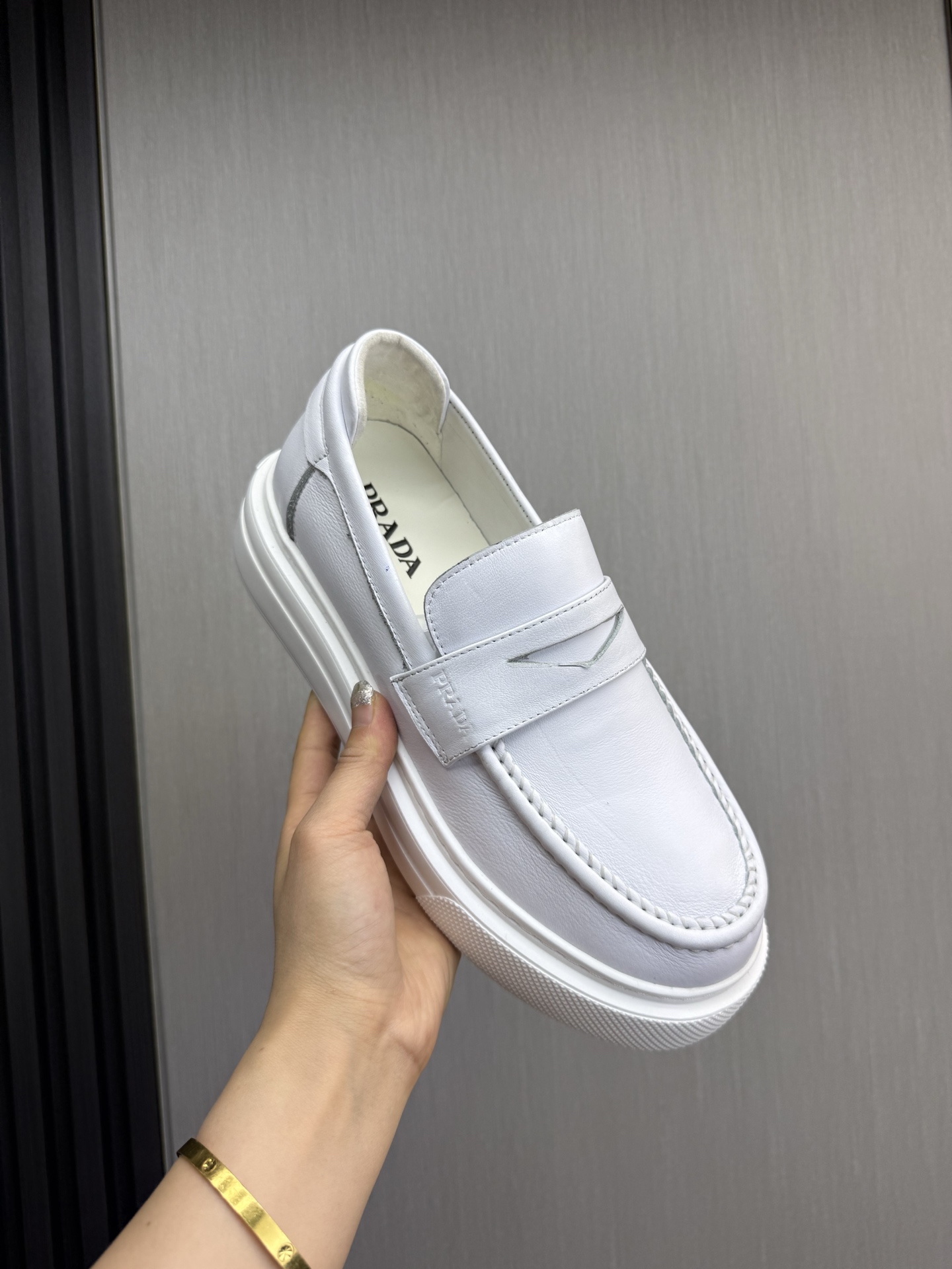 Prada Men's Leather Loafers - Comfortable, Stylish, and Durable Design 9 i1744831038340 550 0 2