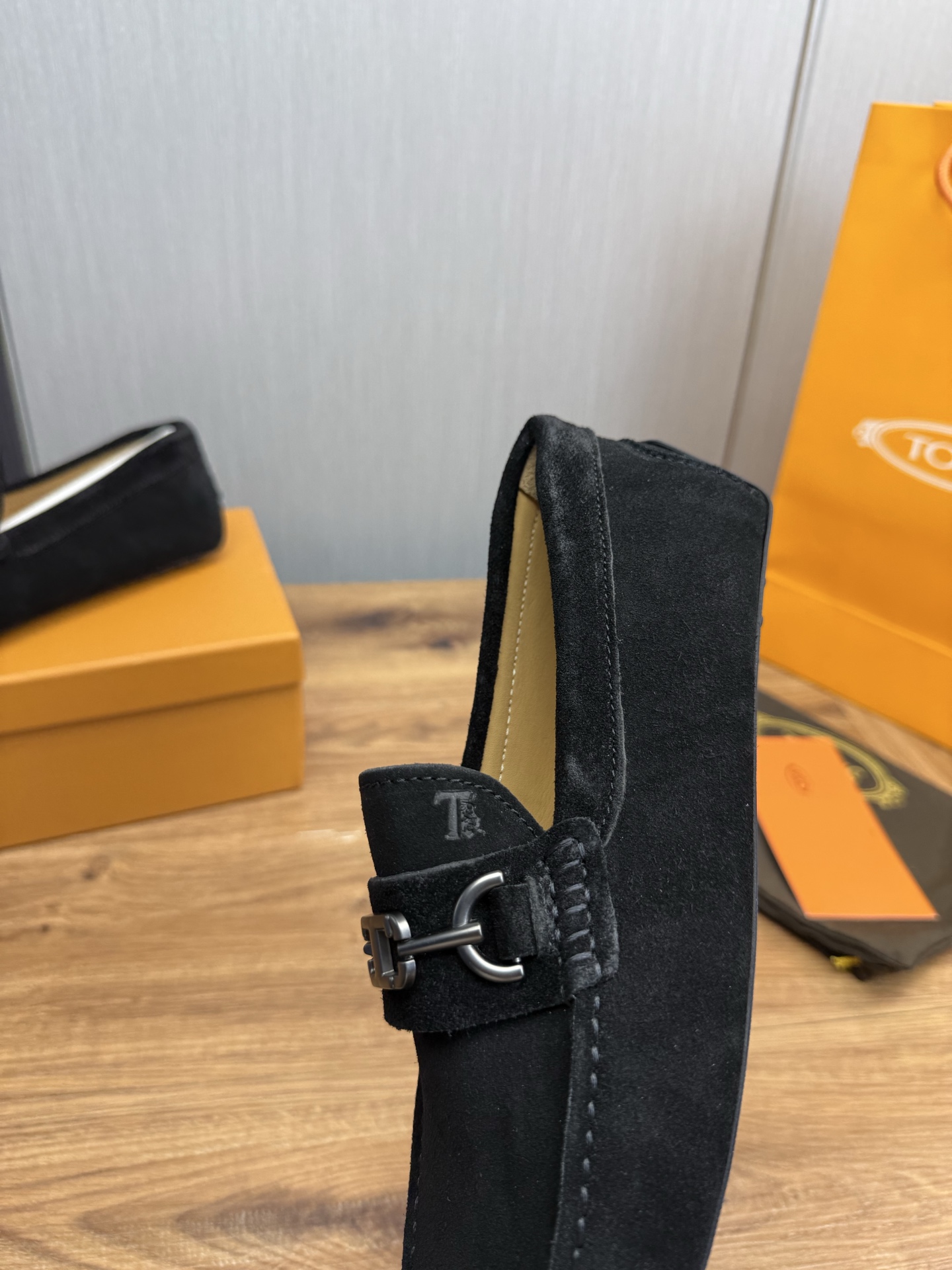TOD'S Classic Suede Driving Loafers for Men - Comfortable & Stylish 10 i1745525361557 6096 0 9