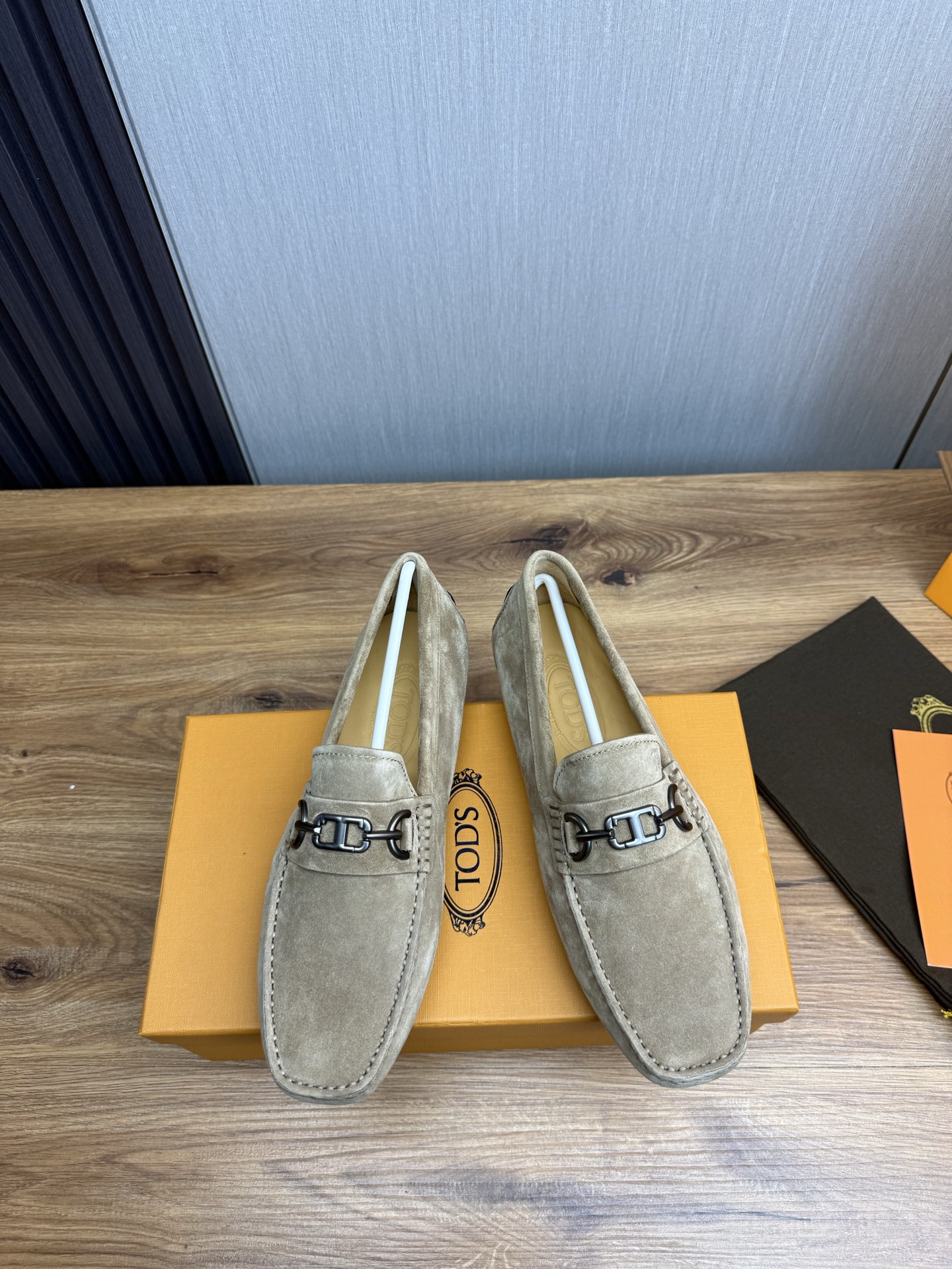 TOD'S Classic Driving Moccasins - Casual Style & Comfort, Quality Leather 3 i1745525504351 9913 0 3