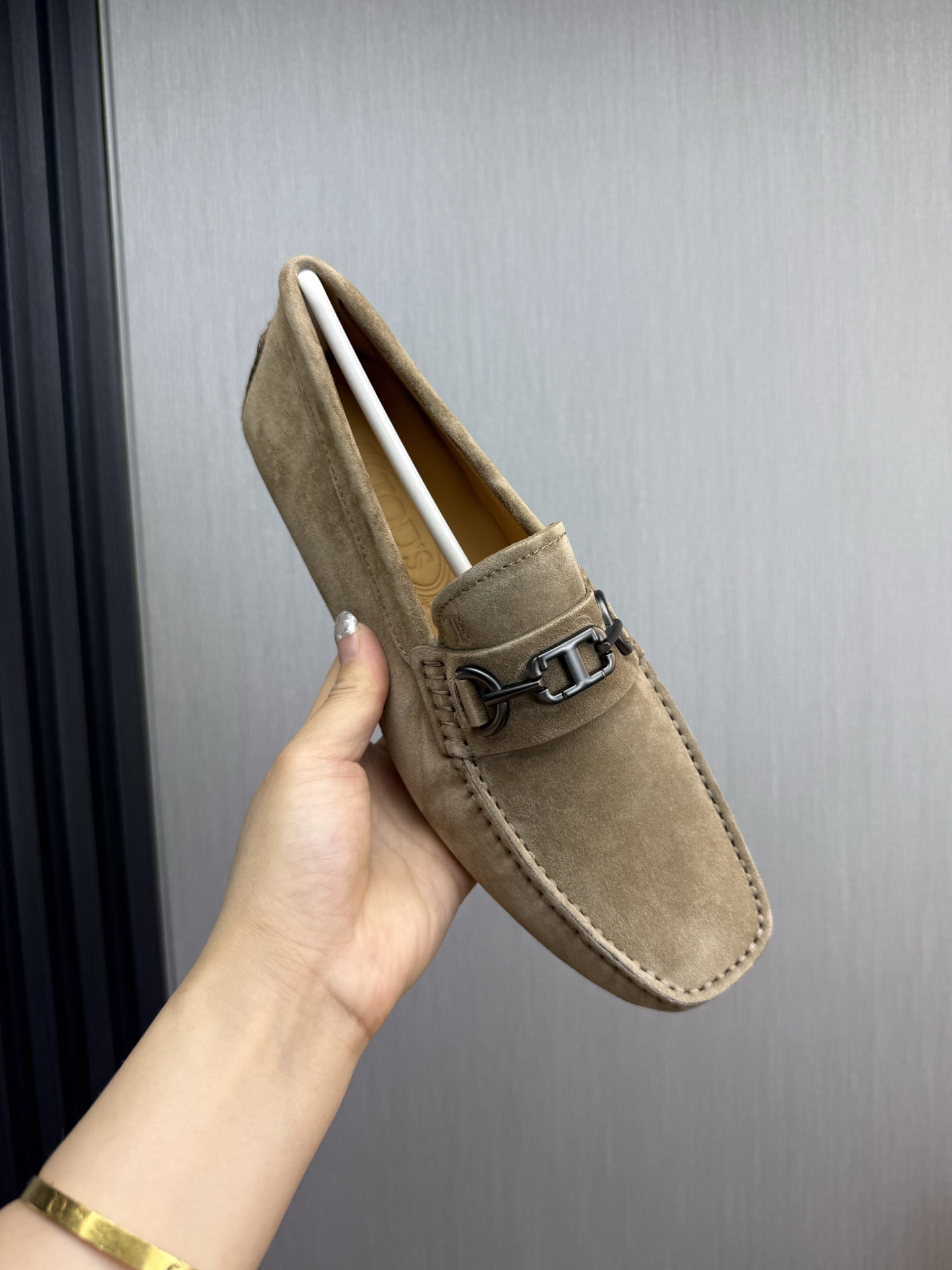 TOD'S Classic Driving Moccasins - Casual Style & Comfort, Quality Leather 9 i1745525504378 5649 0 2