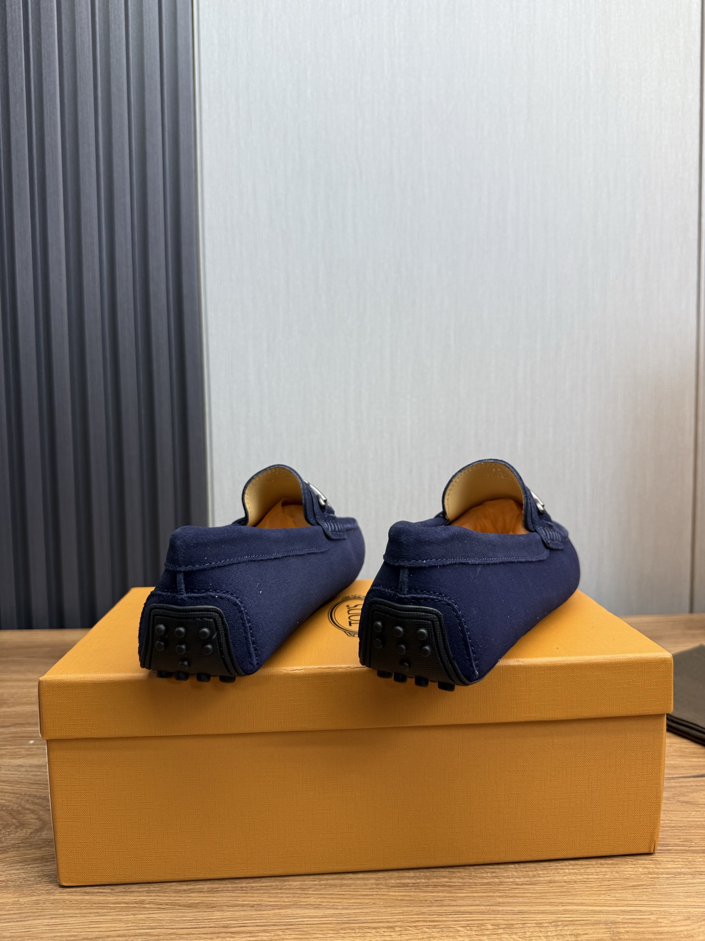 TOD'S Classic Driving Loafers - Stylish, Comfortable, and High-Quality 6 i1745525507645 6078 0 11