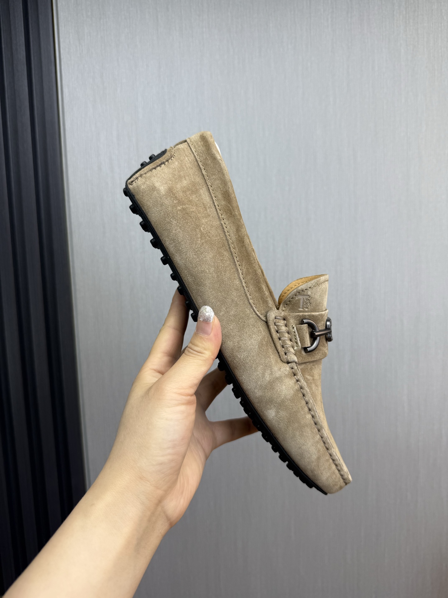 TOD'S Classic Driving Moccasins - Casual Style & Comfort, Quality Leather 8 i1745525509203 5912 0 1