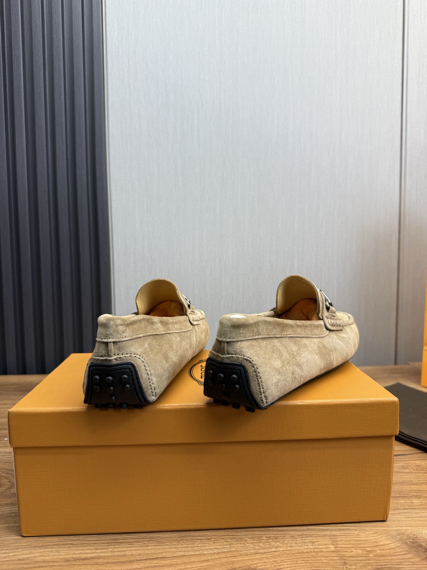 TOD'S Classic Driving Moccasins - Casual Style & Comfort, Quality Leather 6 i1745525509227 3975 0 7
