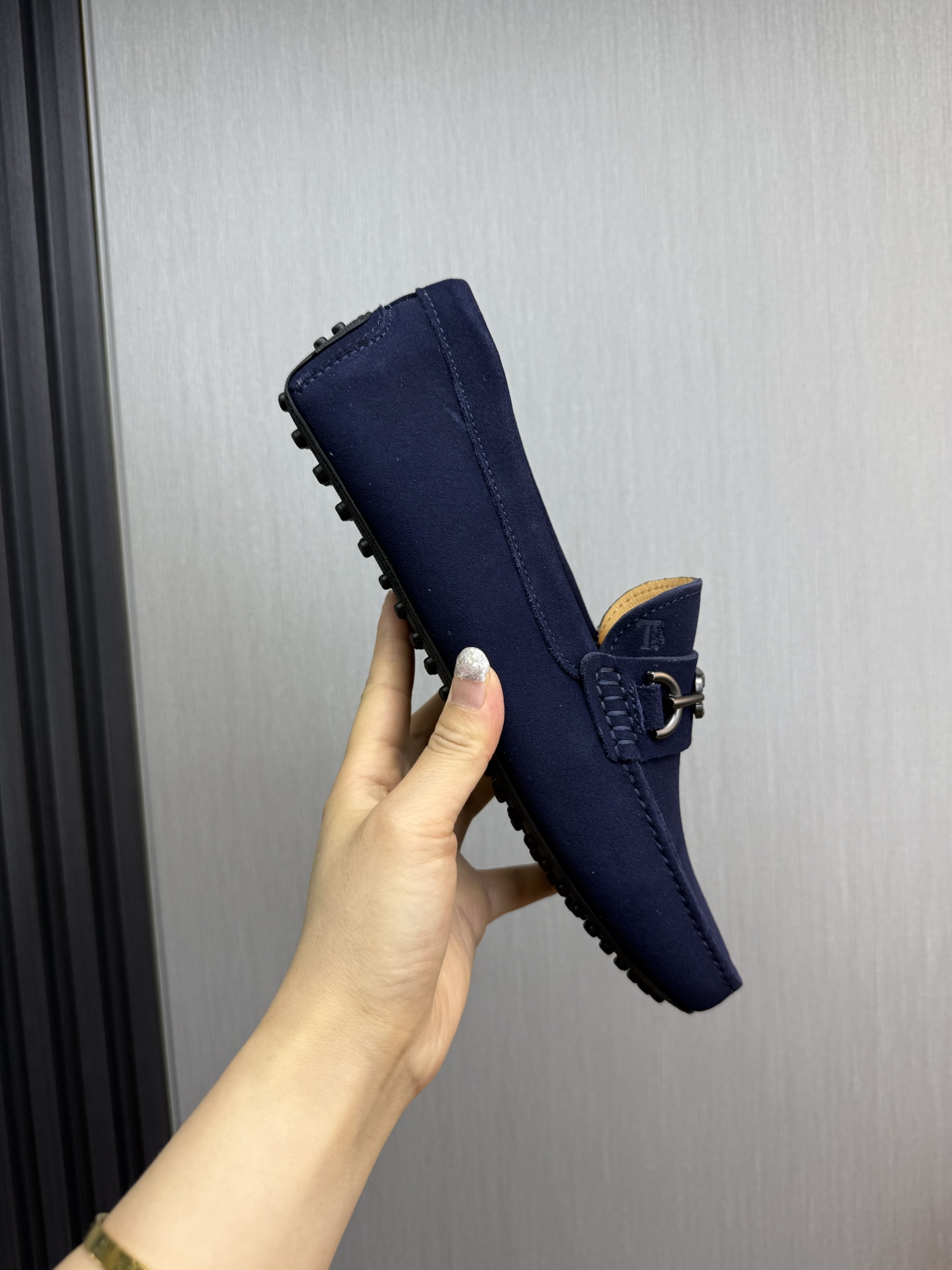 TOD'S Classic Driving Loafers - Stylish, Comfortable, and High-Quality 8 i1745525586732 5291 0 1
