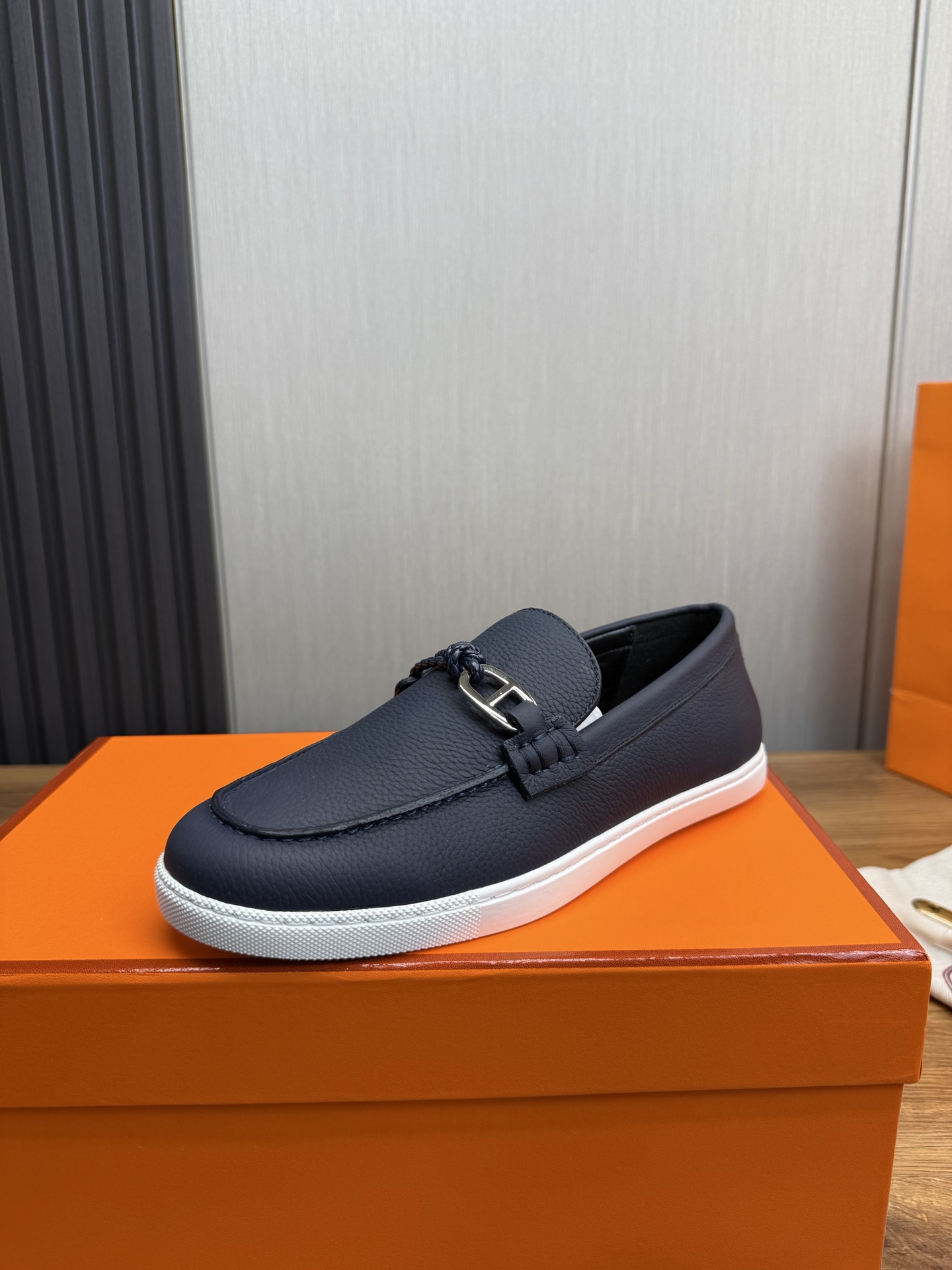 HERMES Men's Classic Loafers Suede Leather Slip-On Casual Shoes Size 38-44 1 HERMES Men's Classic Loafers Suede Leather Slip-On Casual Shoes Size 38-44