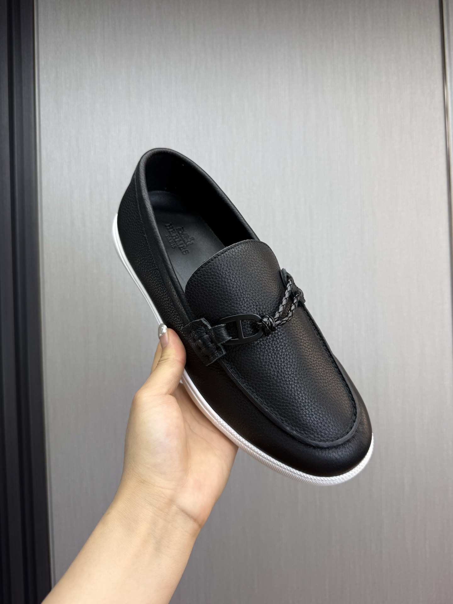 Hermes Men's Black Leather Loafers with Lightweight Sole, Size 38-44 9 i1746386132094 2726 0 2