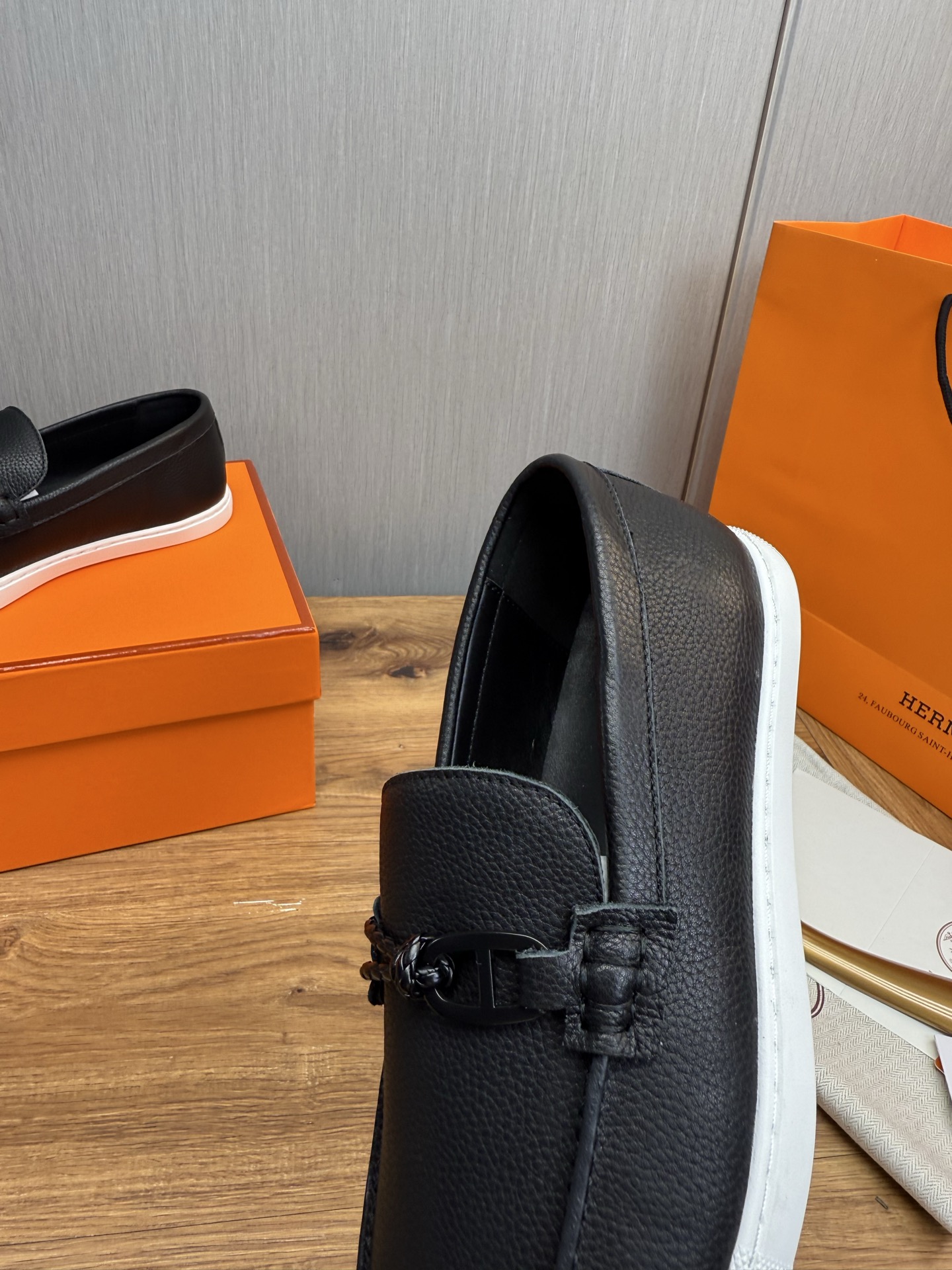 Hermes Men's Black Leather Loafers with Lightweight Sole, Size 38-44 10 i1746386134234 2083 0 9