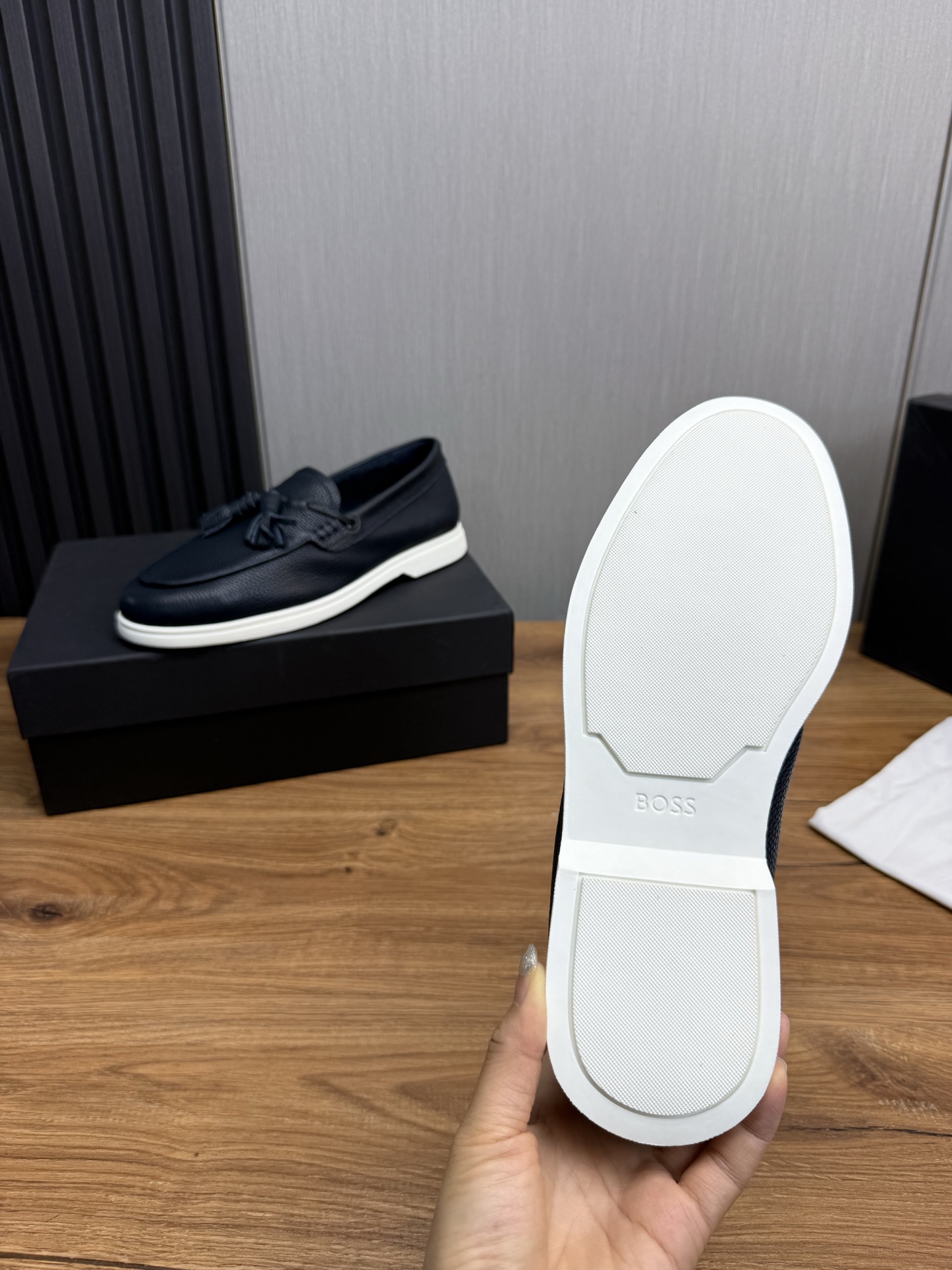 BOSS Men's Leather Driving Shoes, Comfortable & Lightweight, Sizes 39-44 11 i1746901089519 1389 0 11