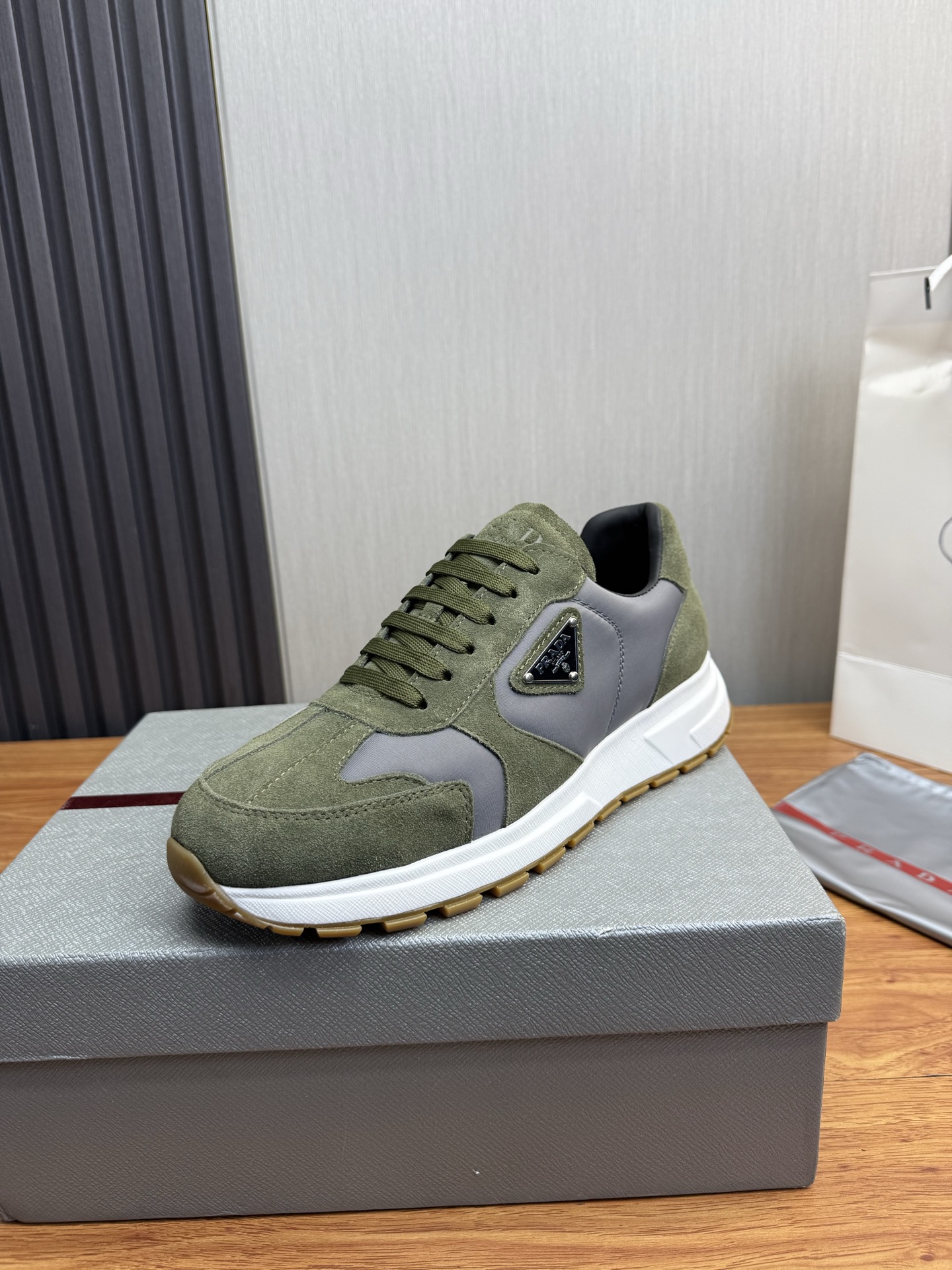 Prada Style Leather Men's Shoes Lookbook Reference image 1