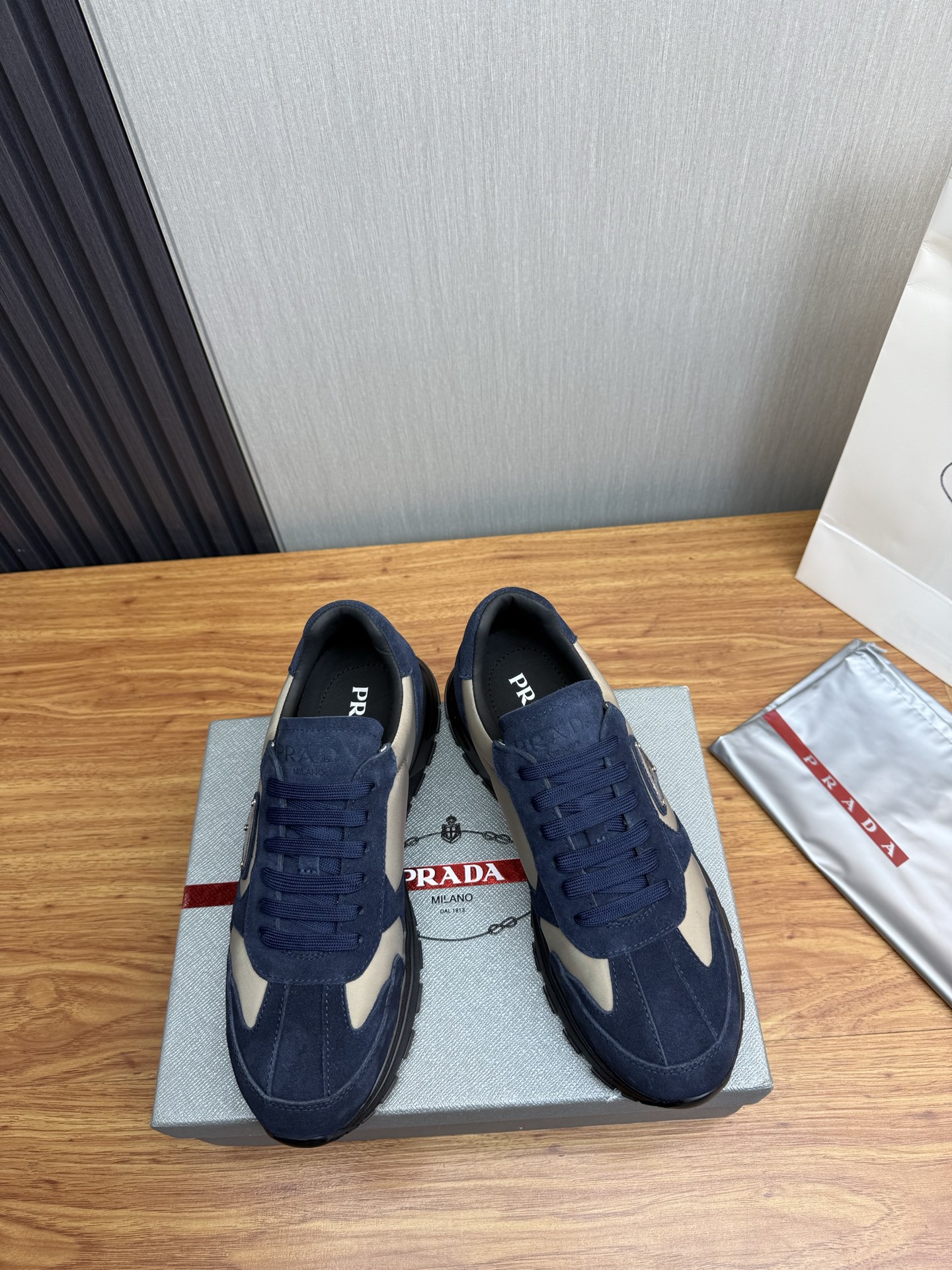 Prada Style Leather Men's Shoes Lookbook Reference image 2