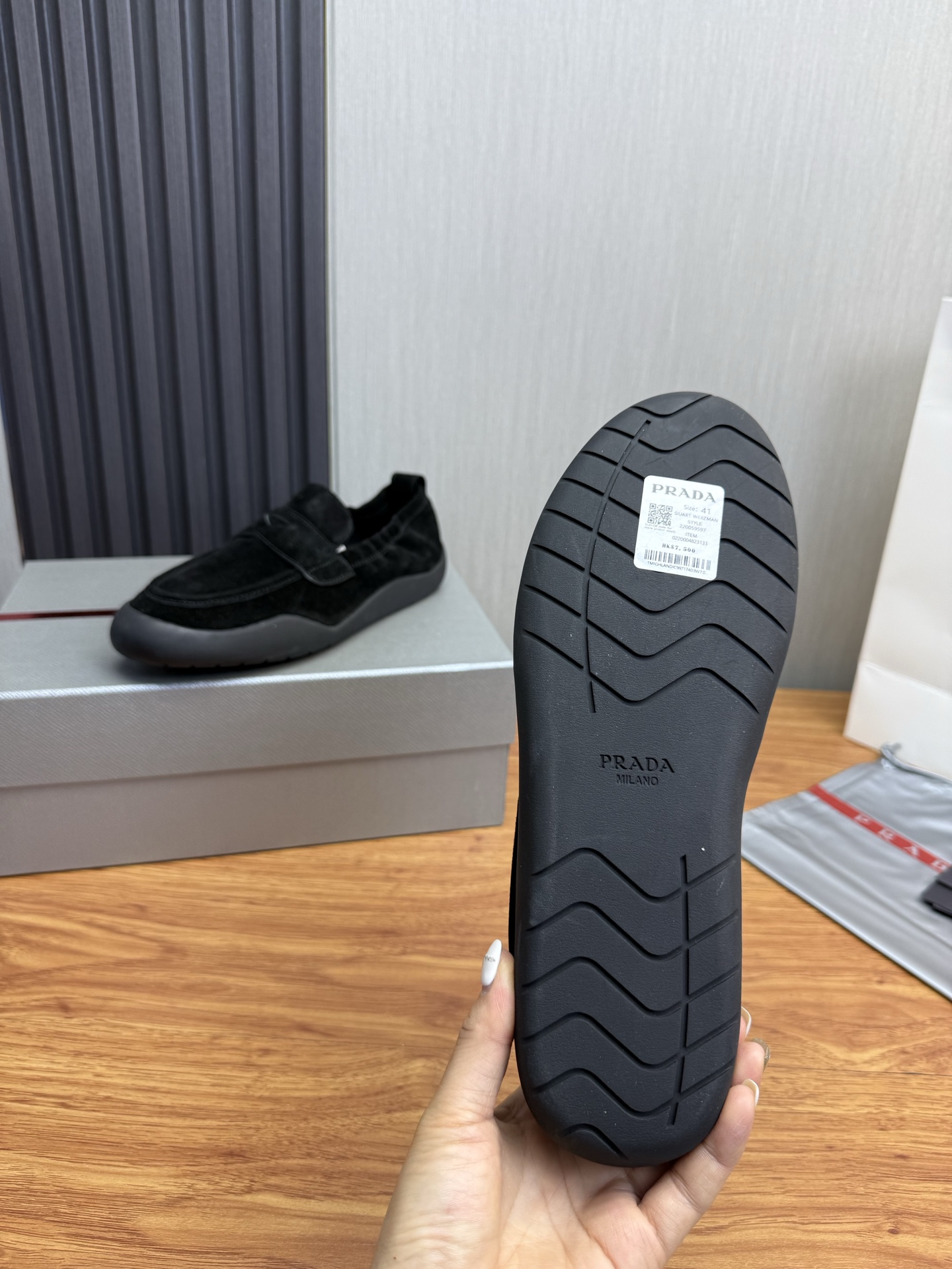 Prada Style Leather Men's Shoes style reference detail image 9 from source 782004