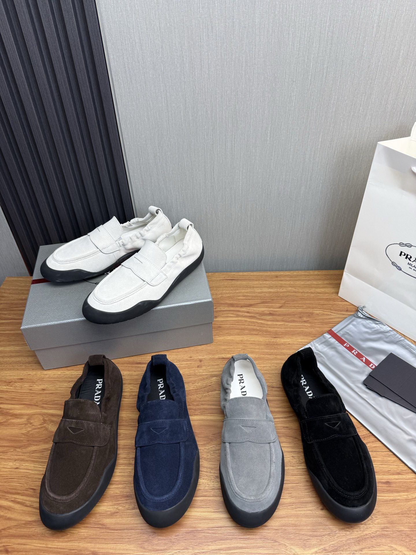 Prada Style Leather Men's Shoes Lookbook Reference image 1