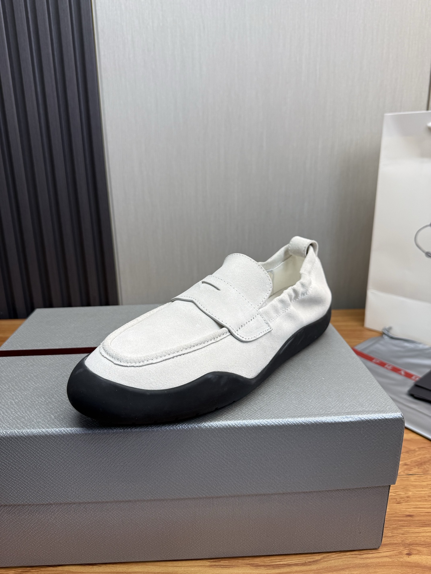 Prada Style Leather Men's Shoes Lookbook Reference image 1