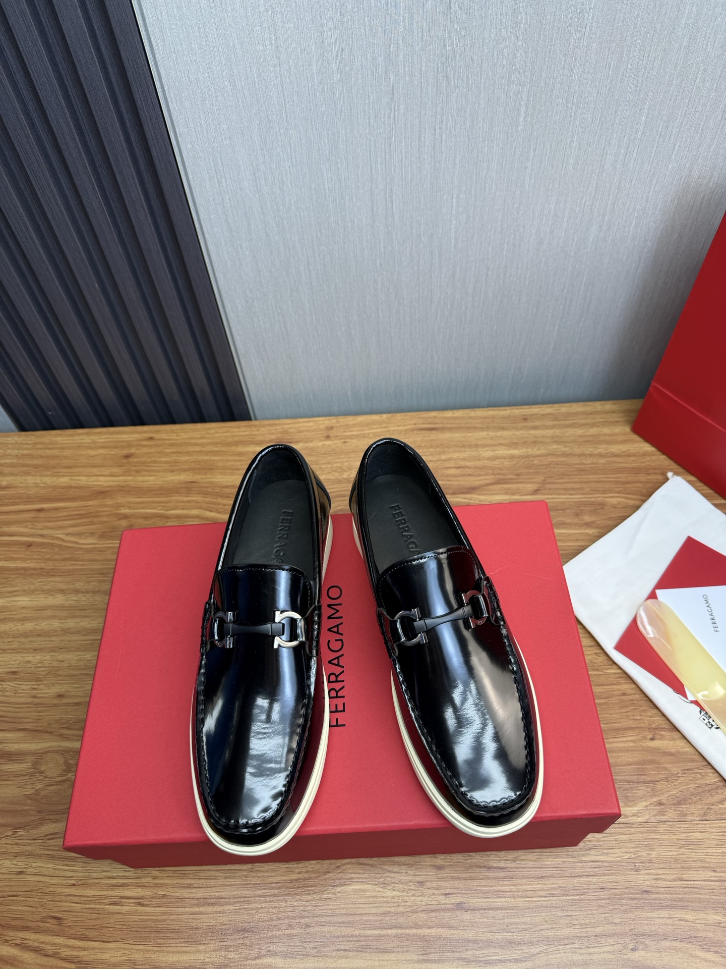 Ferragamo Style Leather Men's Shoes Lookbook Reference image 2