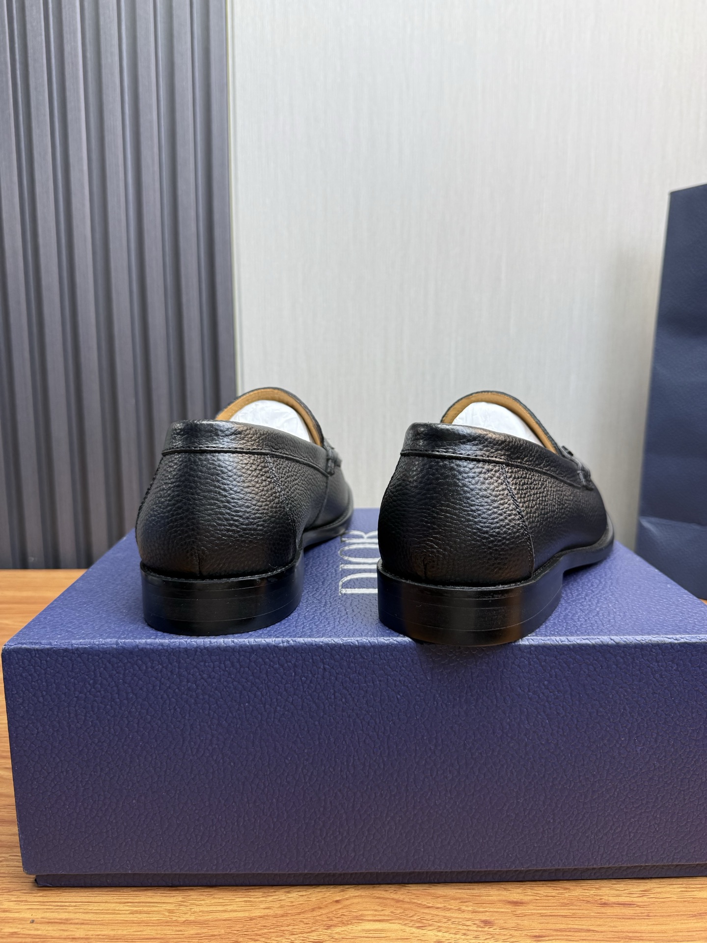Dior Style Leather Men's Shoes style reference detail image 5 from source 782388