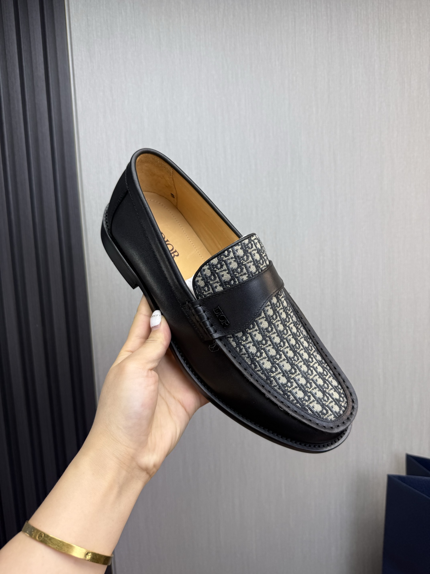 Dior Style Leather Men's Shoes style reference detail image 8 from source 782391
