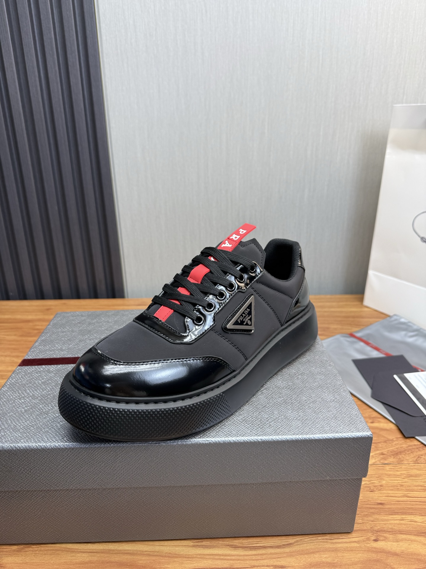 Prada Style Leather Men's Shoes style reference detail image 4 from source 782046