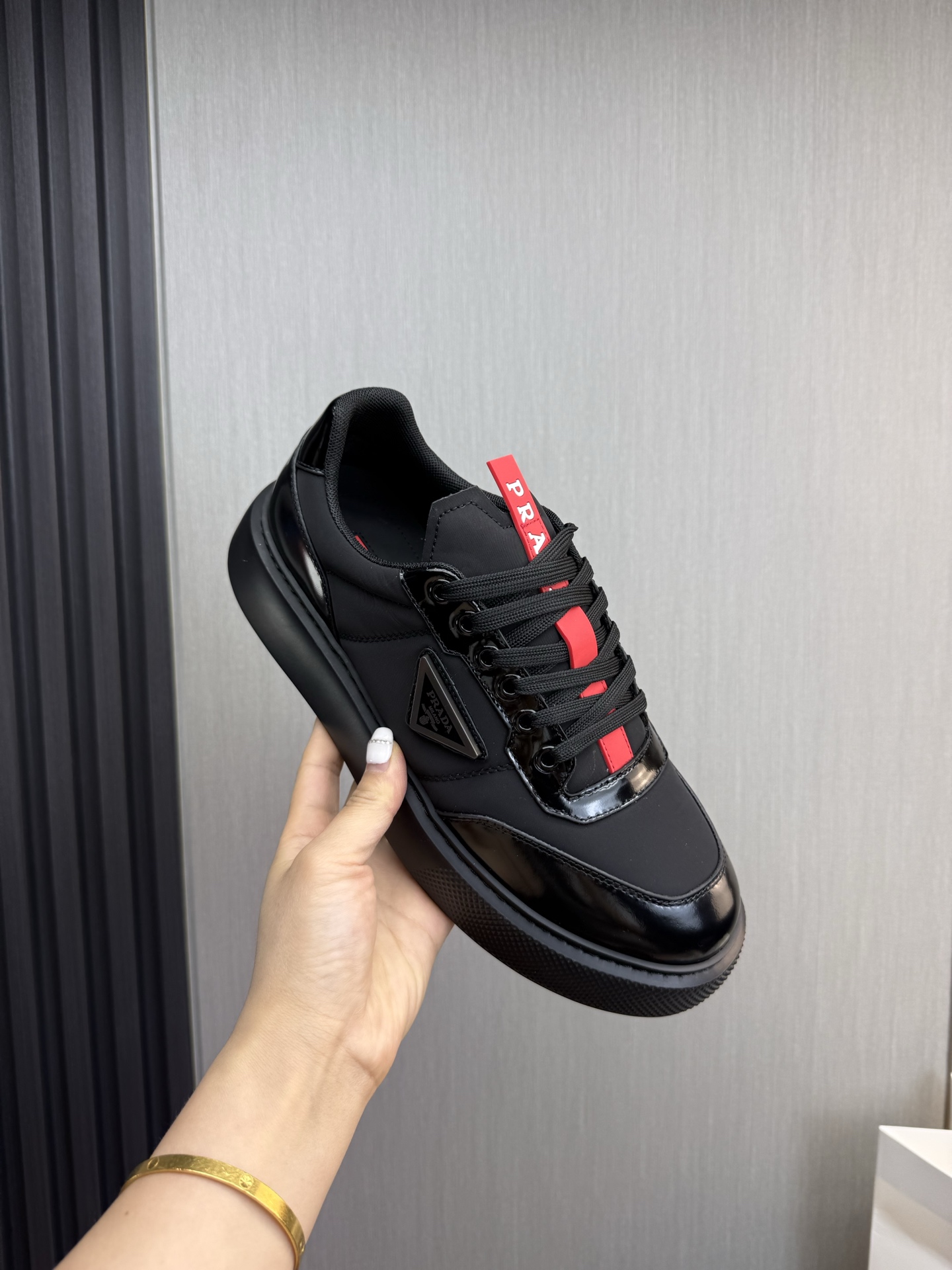 Prada Style Leather Men's Shoes style reference detail image 8 from source 782046