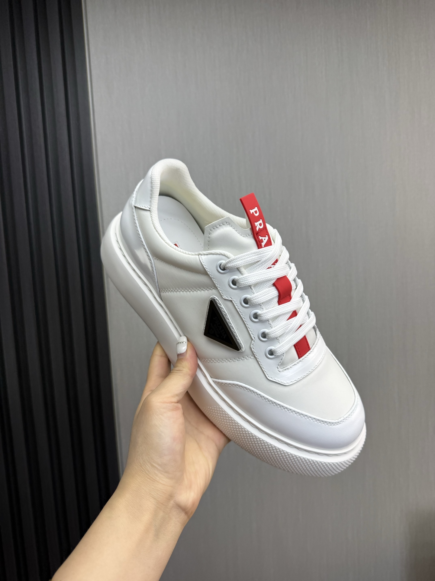 Prada Style Leather Men's Shoes style reference detail image 8 from source 782047