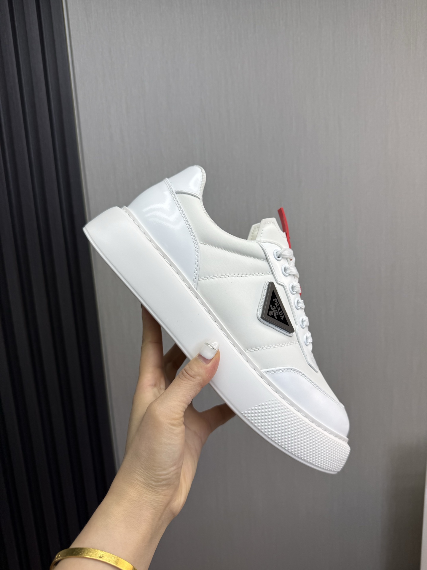 Prada Style Leather Men's Shoes style reference detail image 7 from source 782047