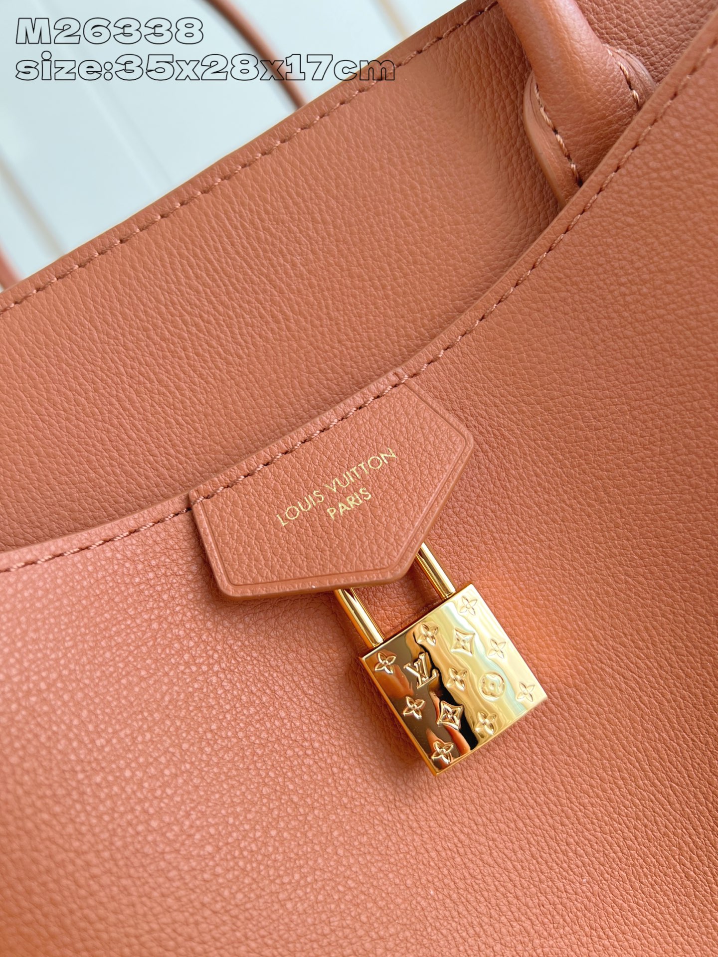 Cartier Luxury Designer Handbag Shoulder Crossbody Bag crafted in 2